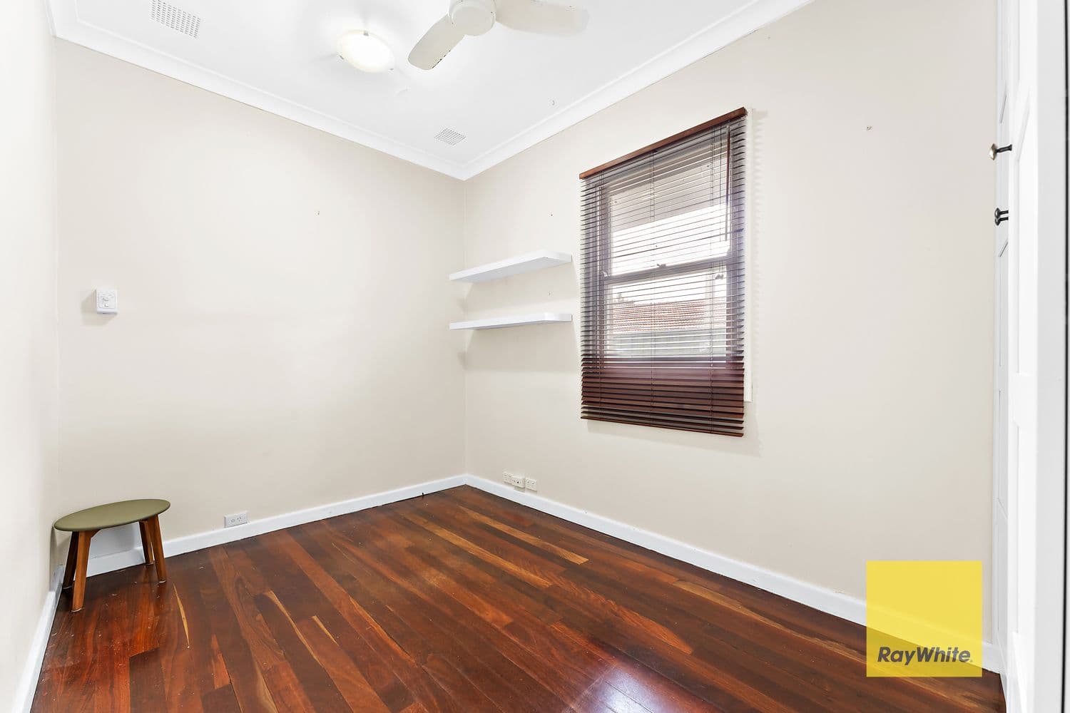 21 Crellin Way , Cloverdale WA 6105, Cloverdale - Thumbnail 7