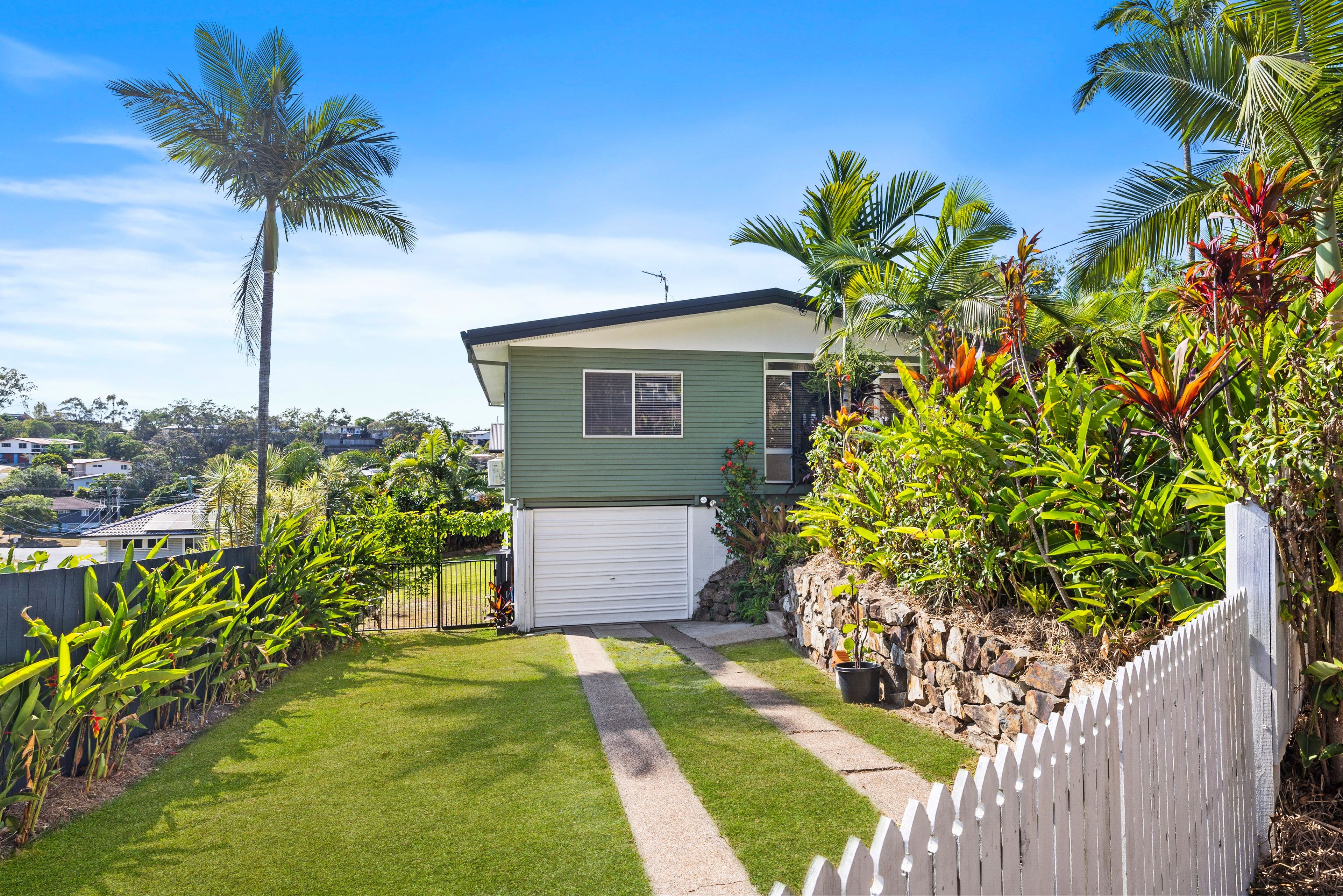 21 Boyne Crescent , West Gladstone QLD 4680, West Gladstone - Thumbnail 2
