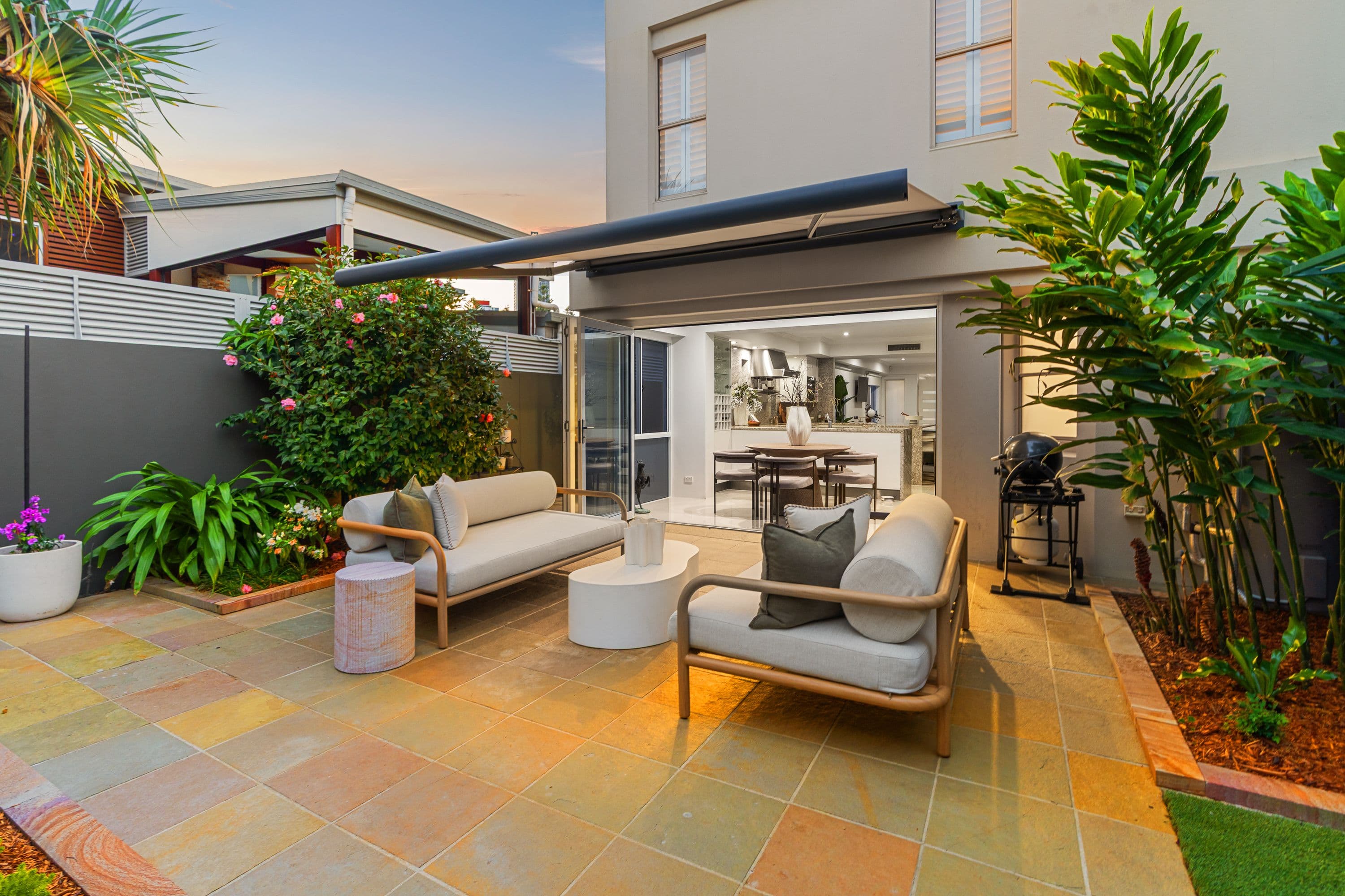 60 Woodroffe Avenue , Main Beach QLD 4217, Main Beach - Image 1