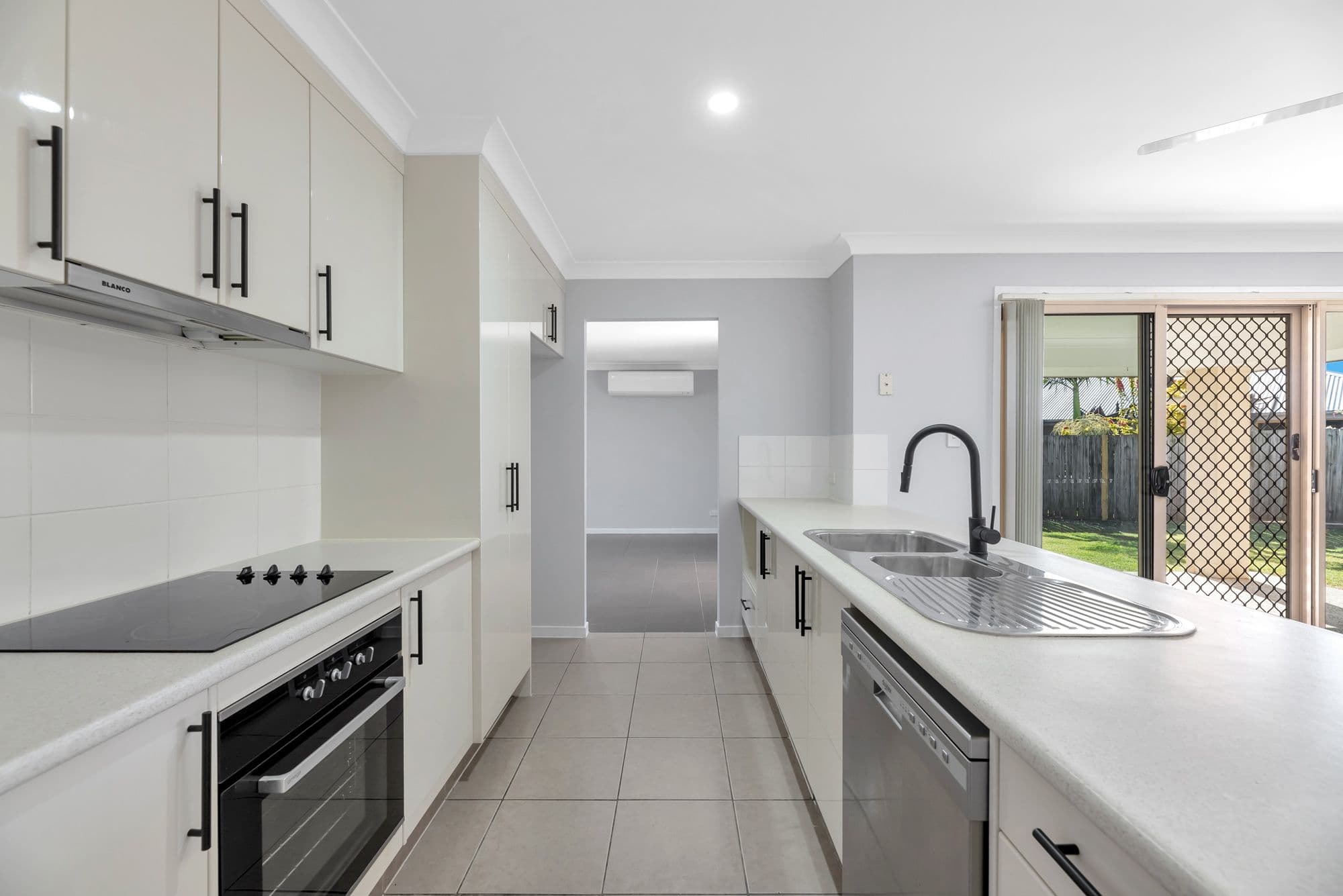 37 Baden Jones Way , North Booval QLD 4304, North Booval - Thumbnail 2