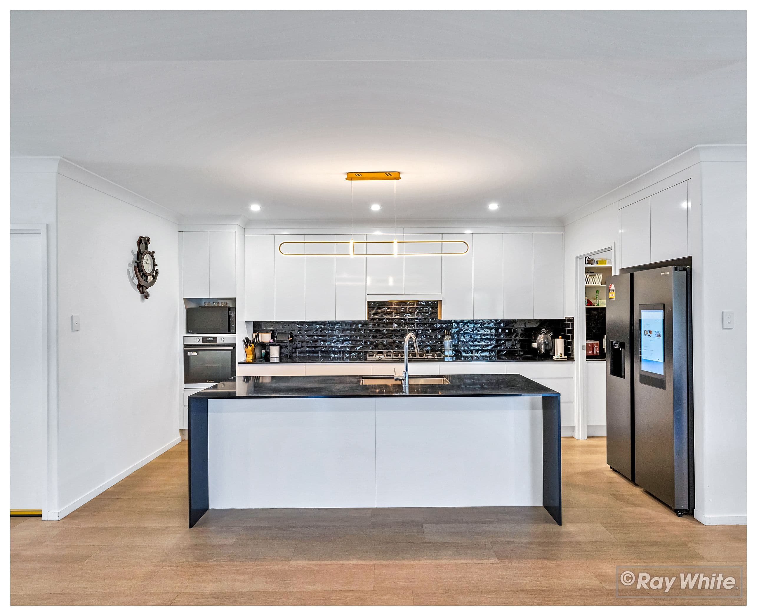 , Norman Gardens QLD 4701, Norman Gardens - Thumbnail 3