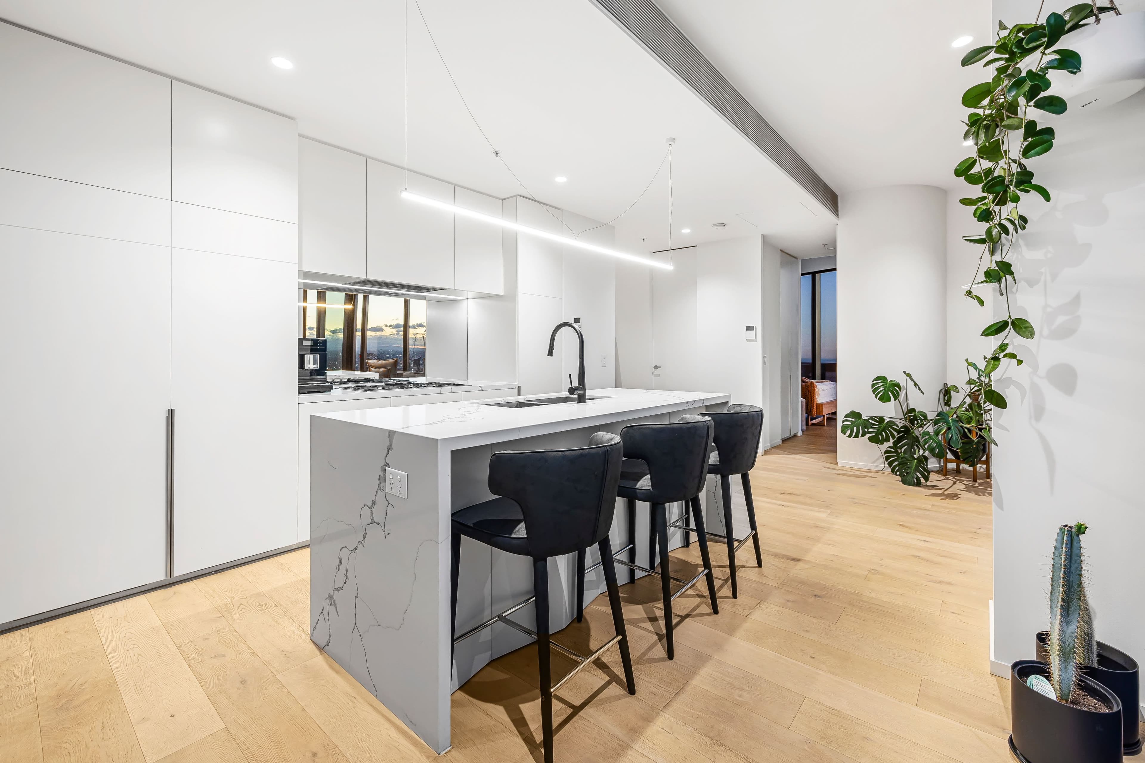 18 Hoff Boulevard, Southbank - Thumbnail 4
