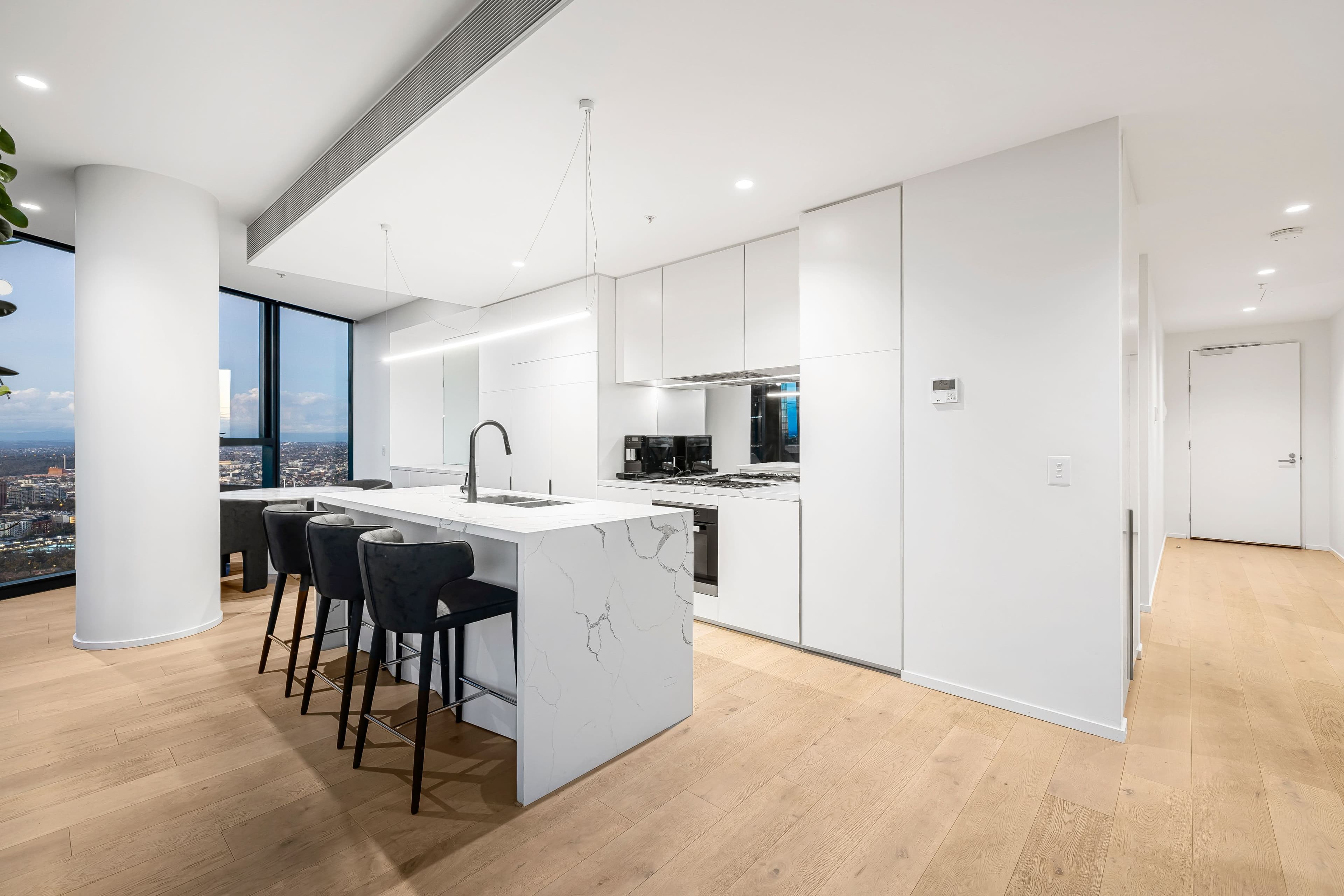 18 Hoff Boulevard, Southbank - Thumbnail 5