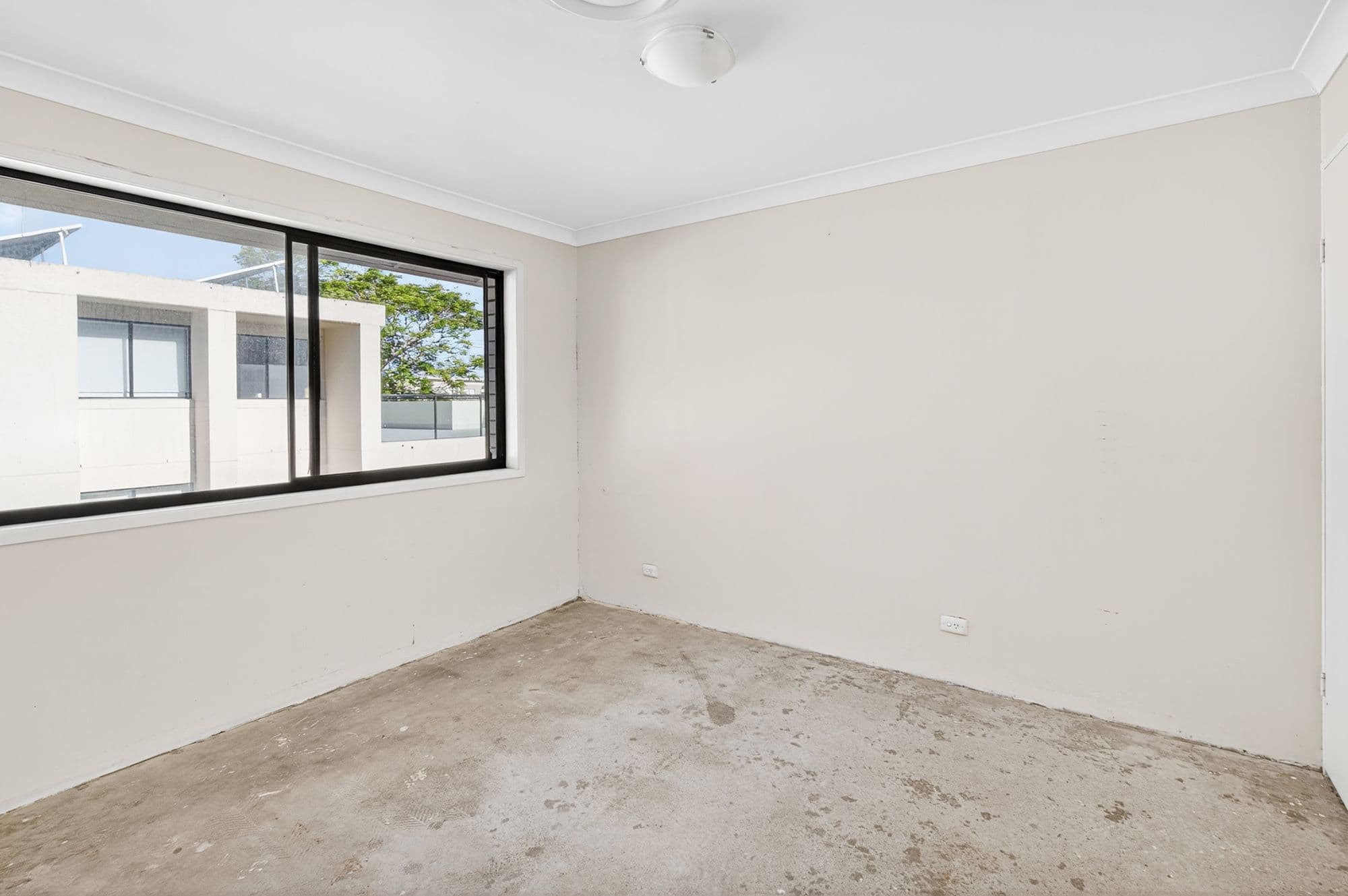 1 Waverley Street , Southport QLD 4215, Southport - Thumbnail 5