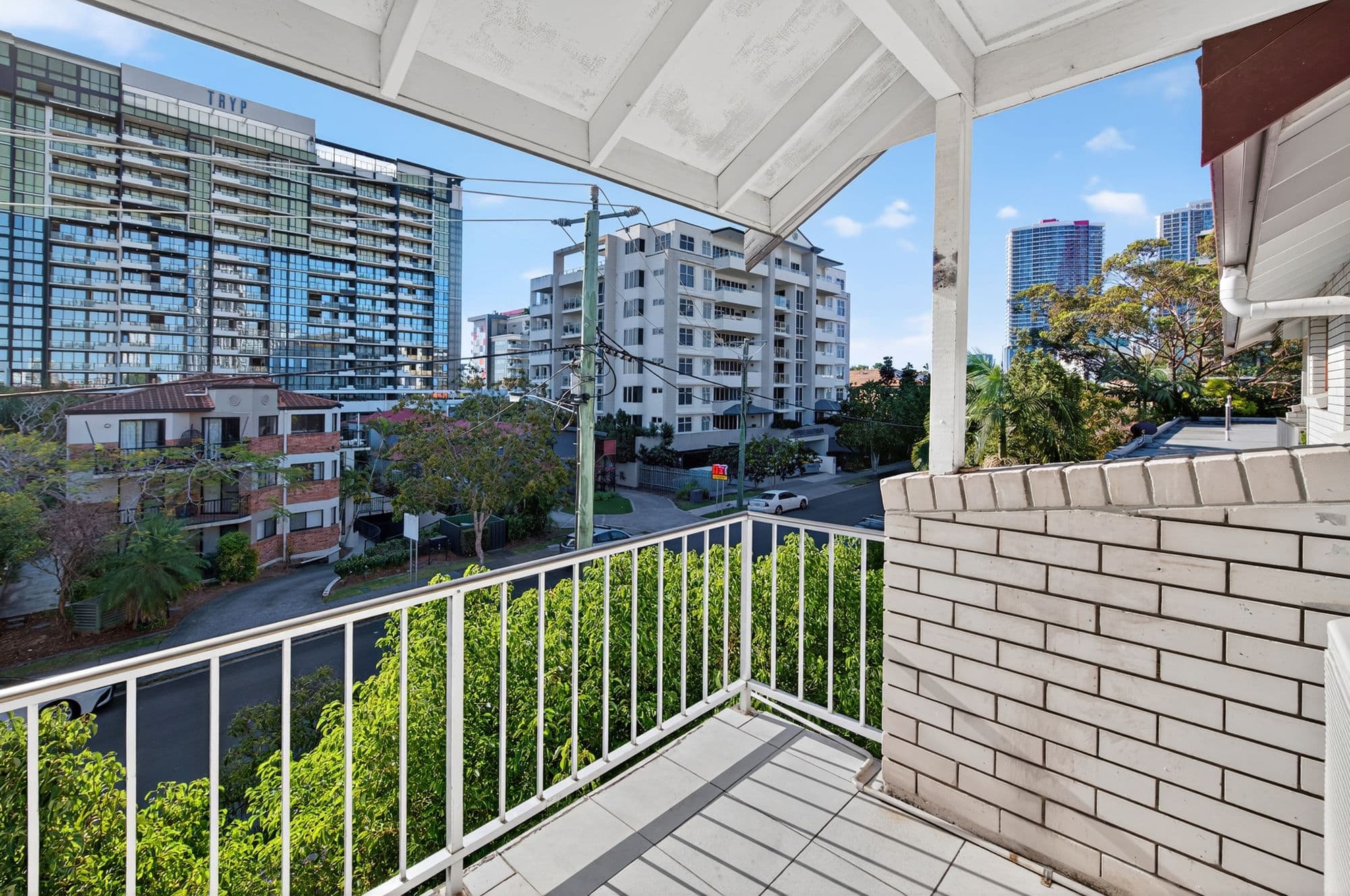 1 Waverley Street , Southport QLD 4215, Southport - Thumbnail 8