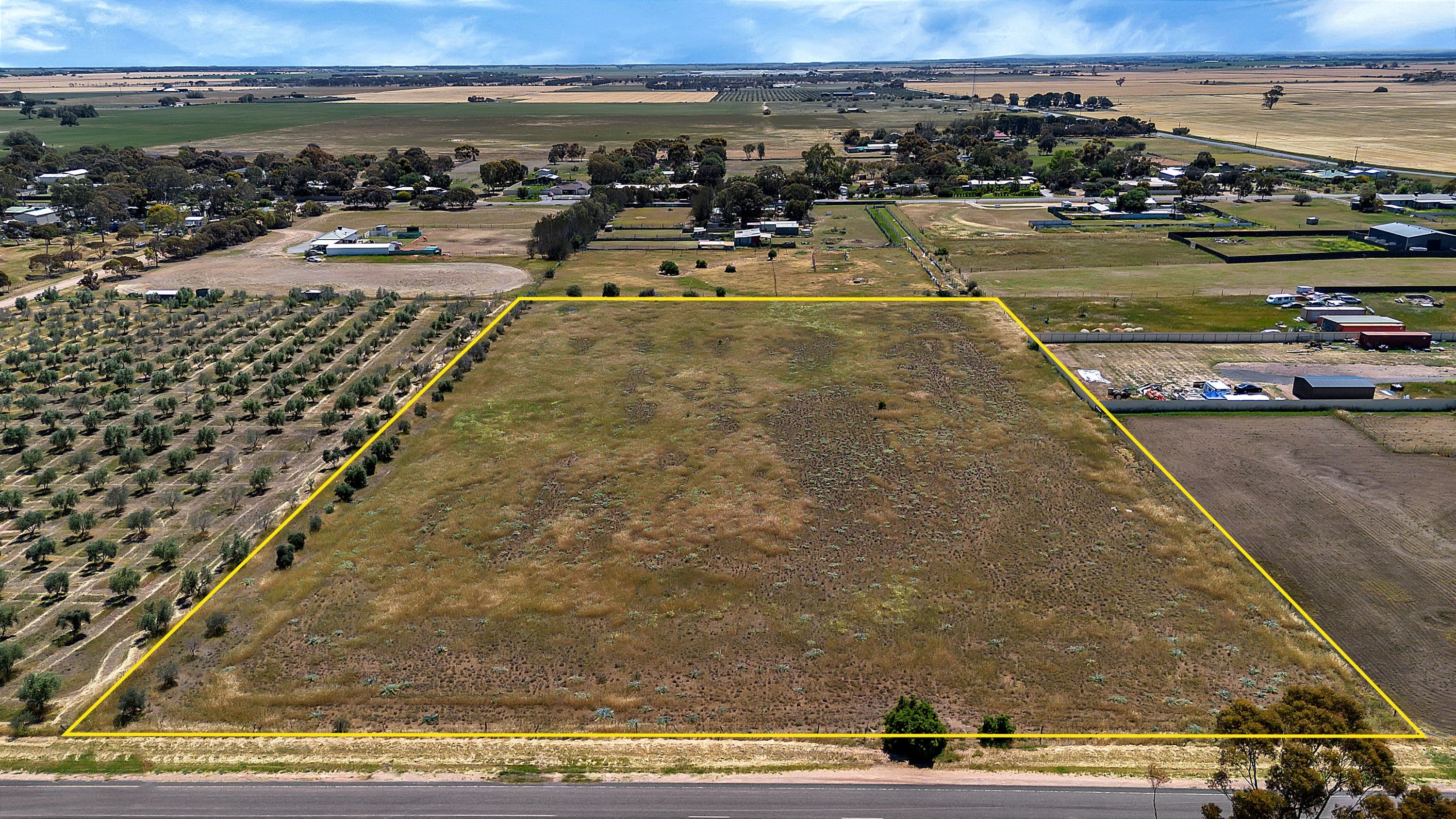 15 Glover Road , Two Wells SA 5501, Two Wells - Thumbnail 2
