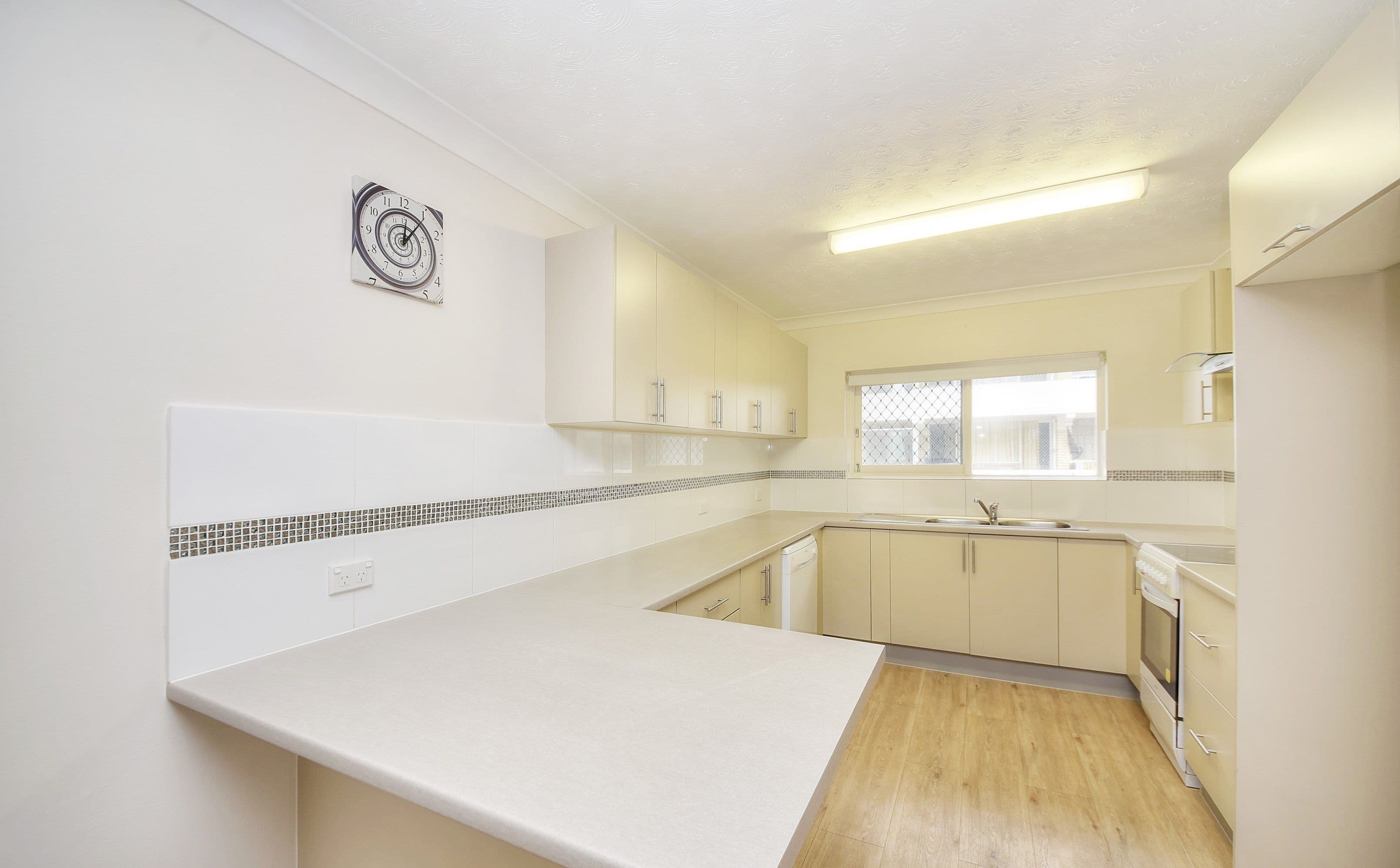 136 Old Burleigh Road , Broadbeach QLD 4218, Broadbeach - Thumbnail 3