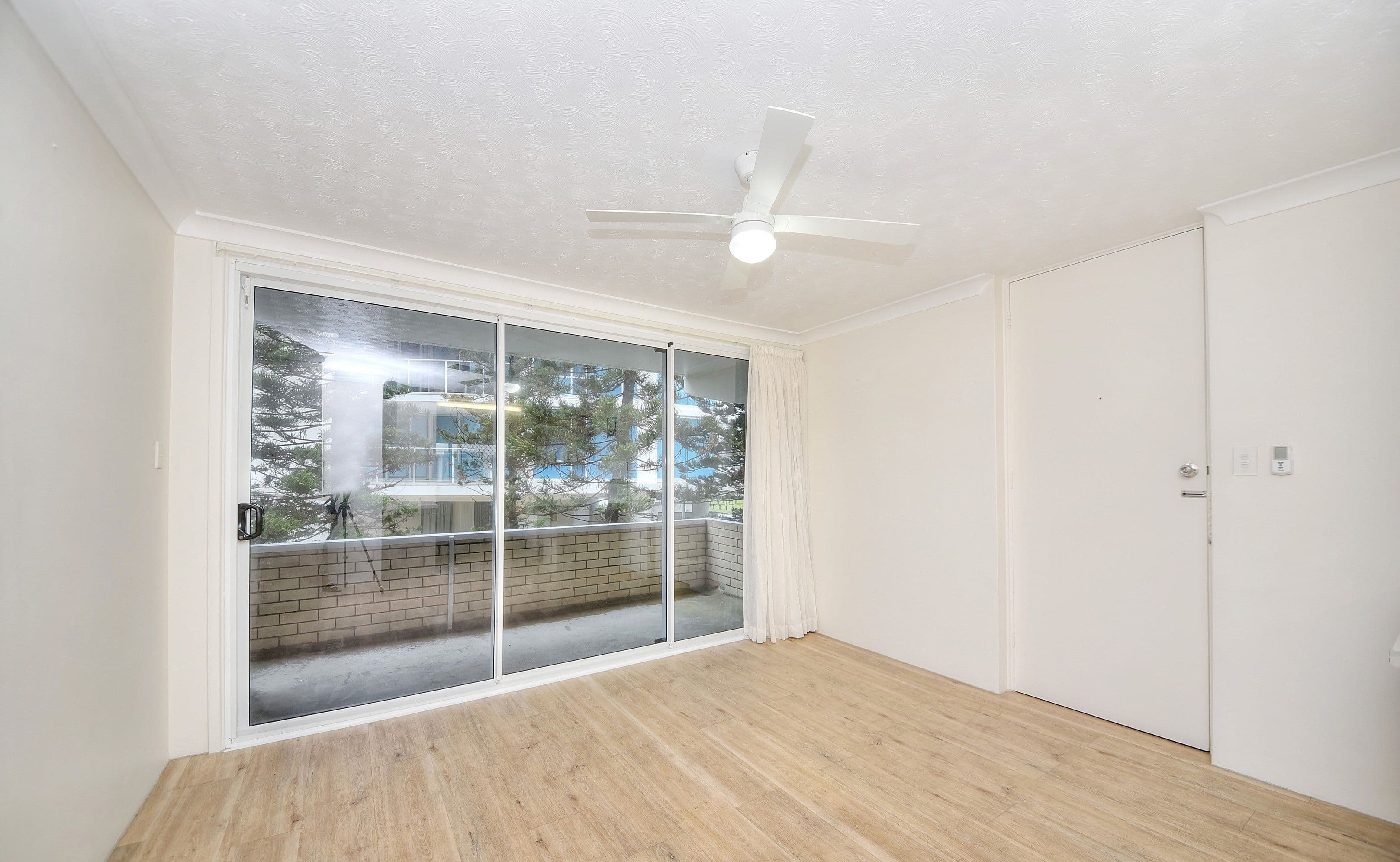 136 Old Burleigh Road , Broadbeach QLD 4218, Broadbeach - Thumbnail 4