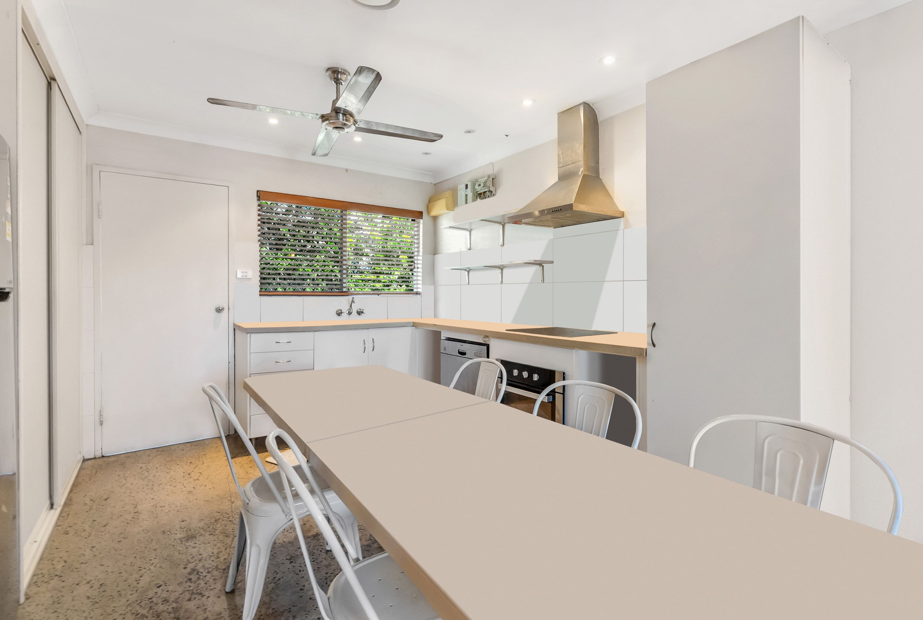 112 Digger Street , Cairns North QLD 4870, Cairns North - Thumbnail 2