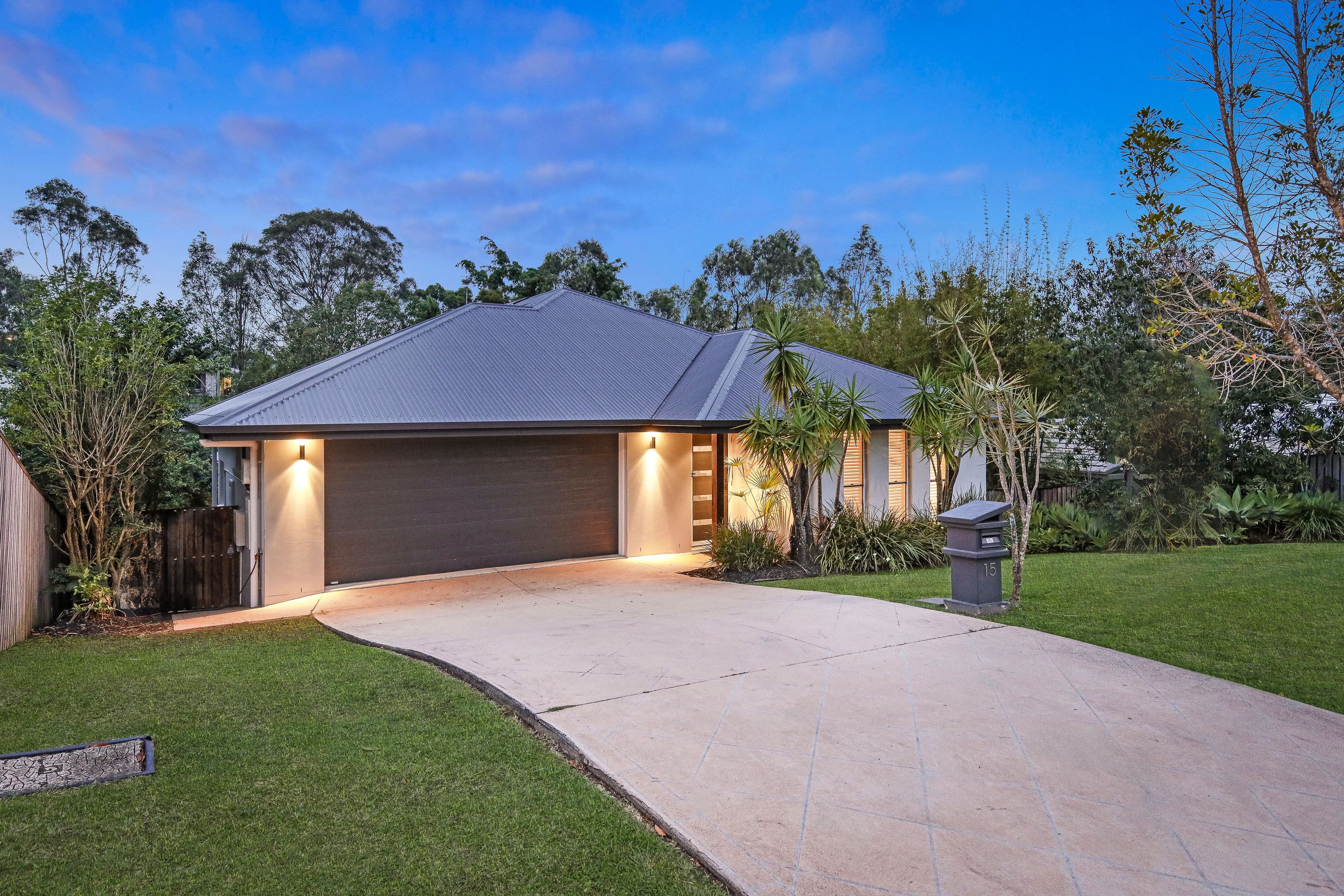 15 Lysterfield Rise, Upper Coomera - Thumbnail 3