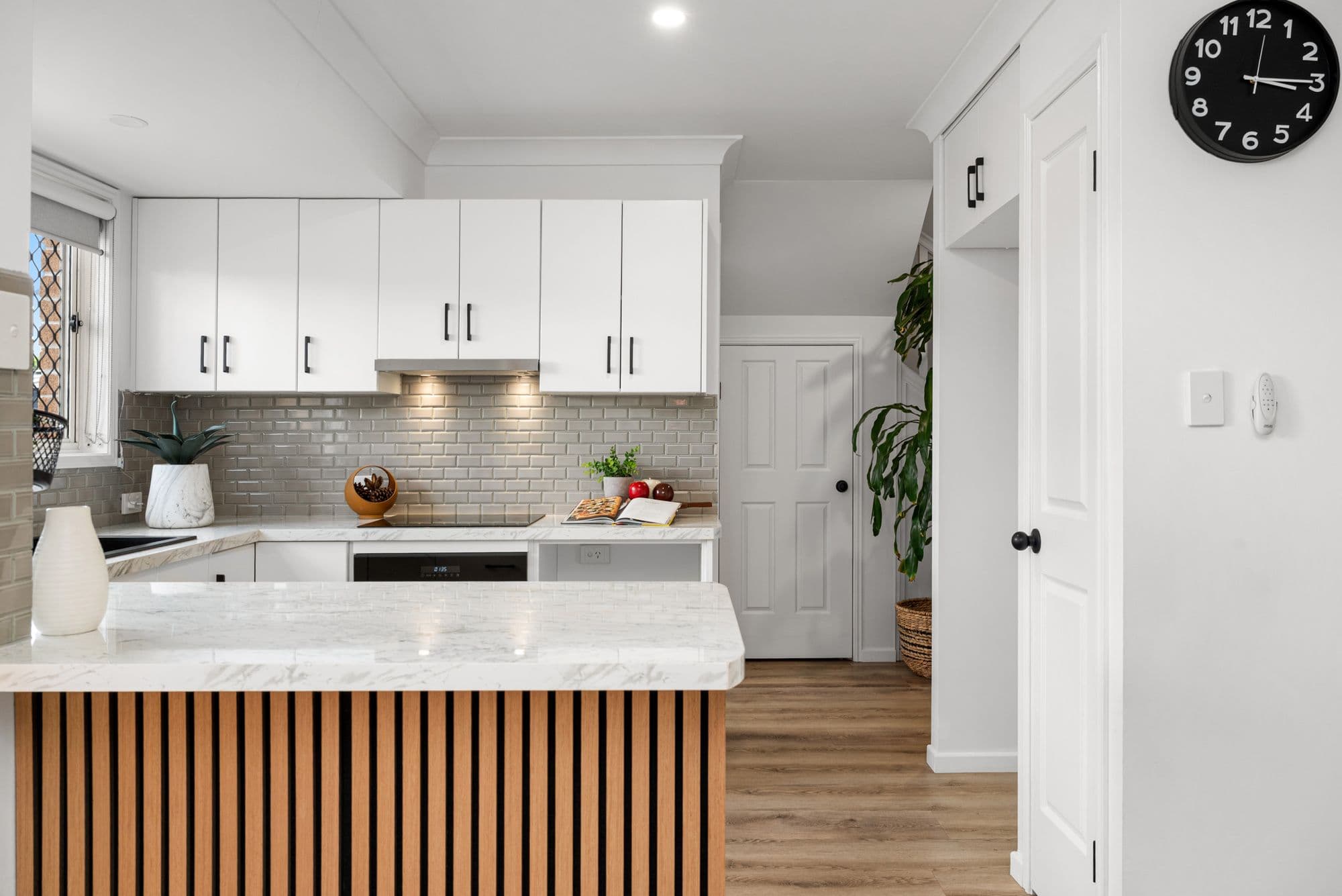 16 Hertford Street , Upper Mount Gravatt QLD 4122, Upper Mount Gravatt - Image 1