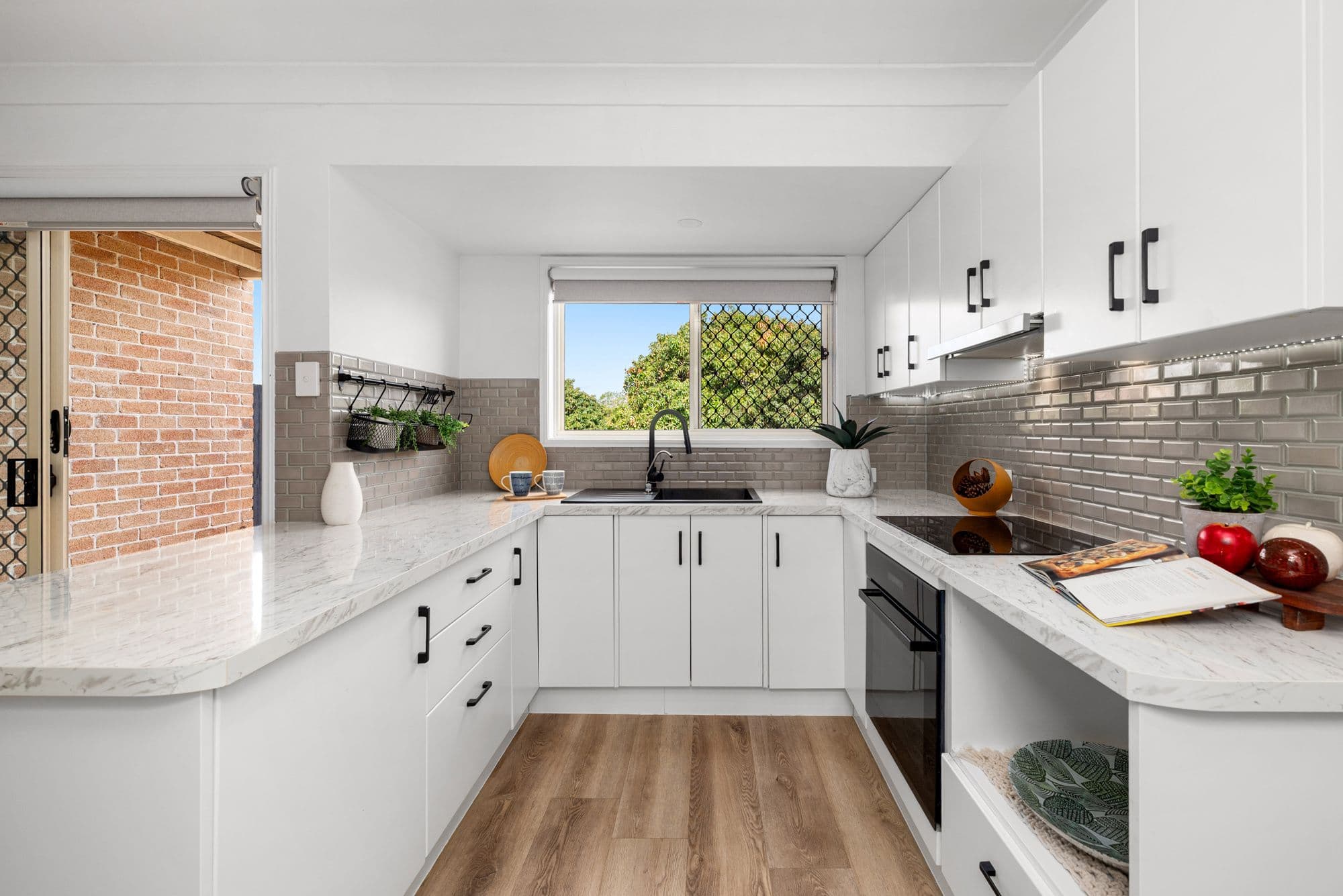 16 Hertford Street , Upper Mount Gravatt QLD 4122, Upper Mount Gravatt - Thumbnail 3