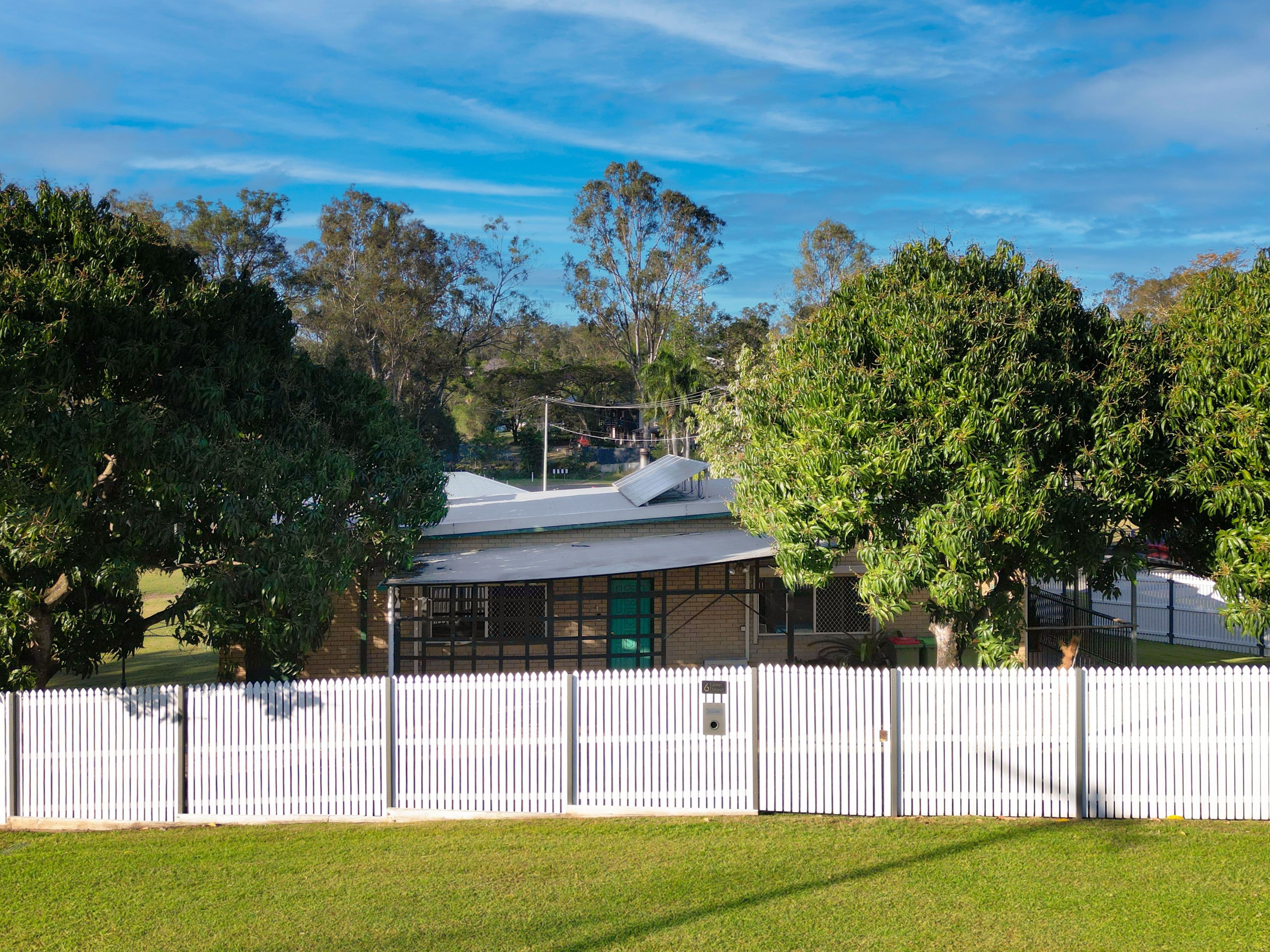 6 John Street , Bundamba QLD 4304, Bundamba - Thumbnail 2