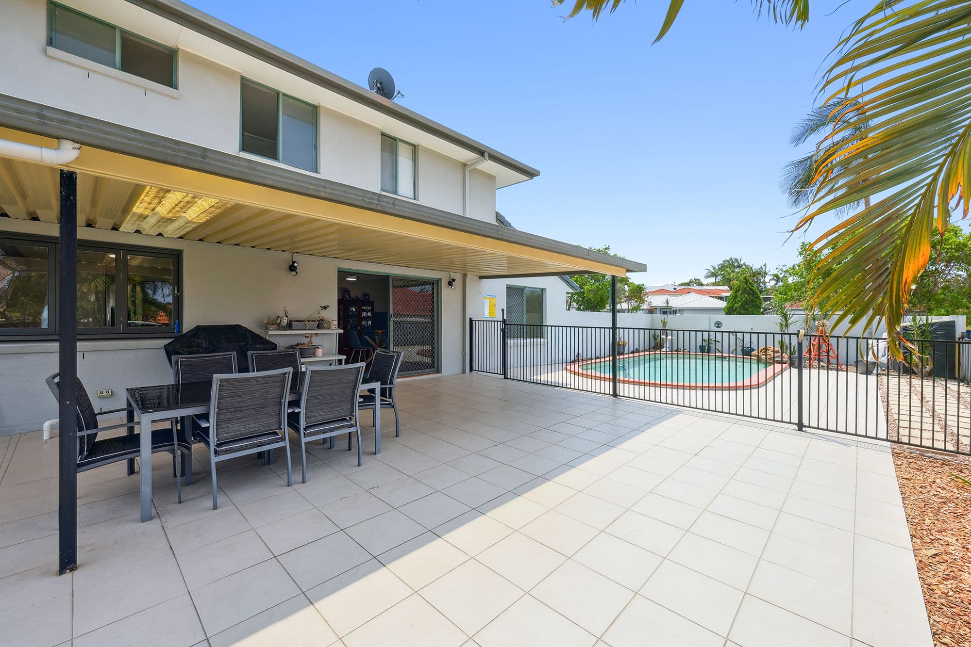 2 Beckington Terrace , Mudgeeraba QLD 4213, Mudgeeraba - Thumbnail 2
