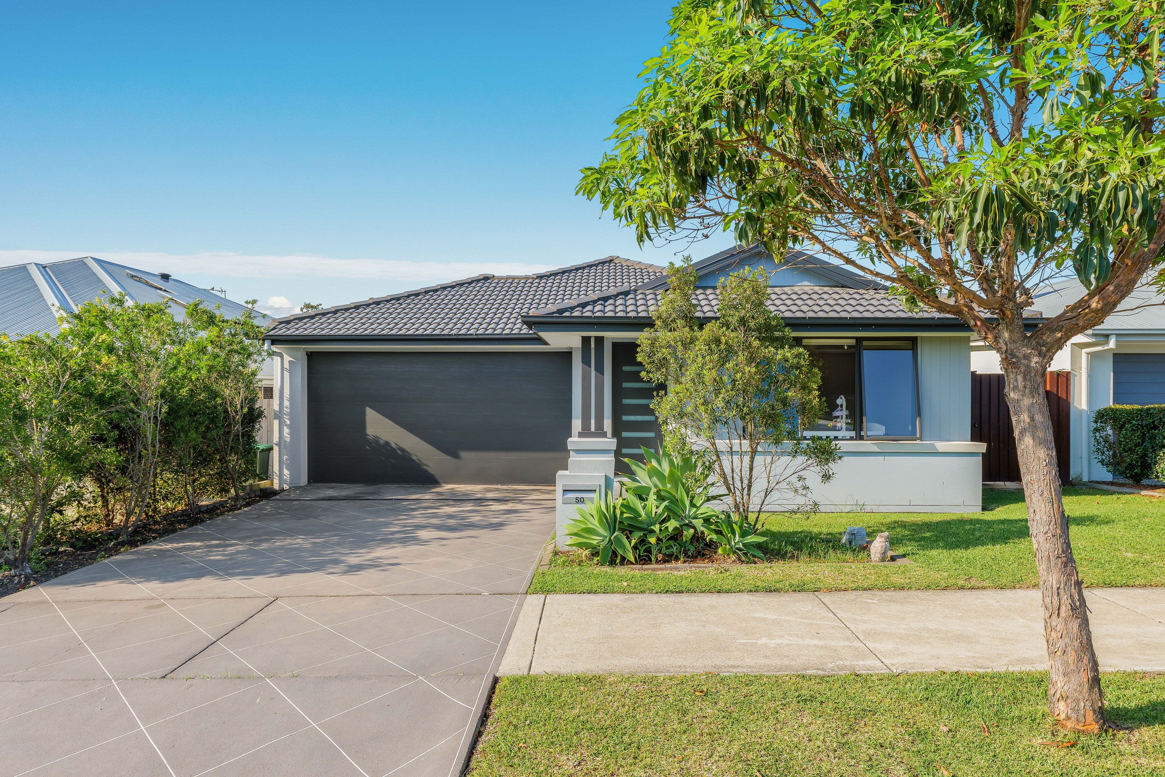 50 Girtin Circuit, Pimpama - Image 1