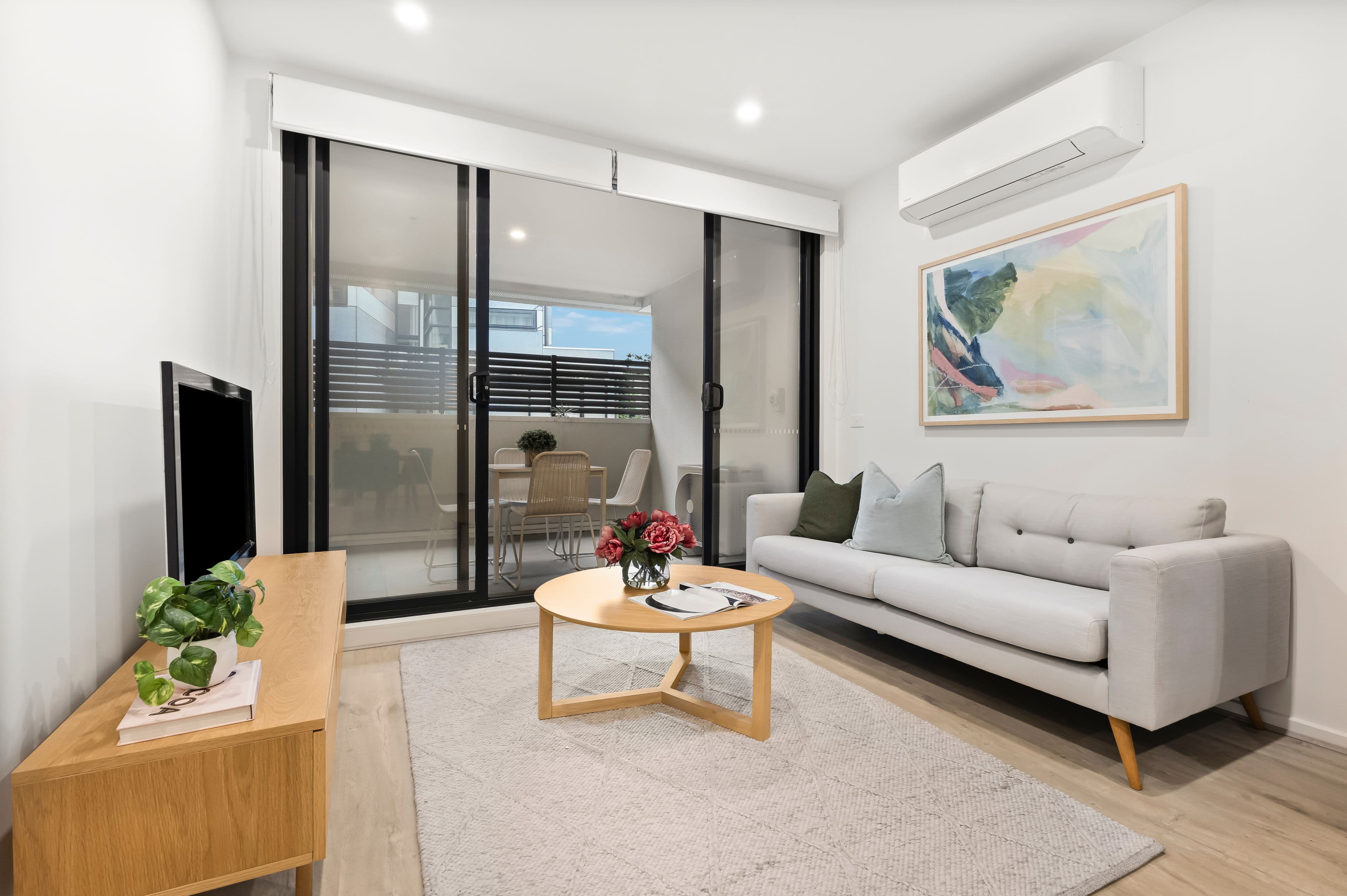 93 Warrigal Road , Hughesdale VIC 3166, Hughesdale - Thumbnail 3