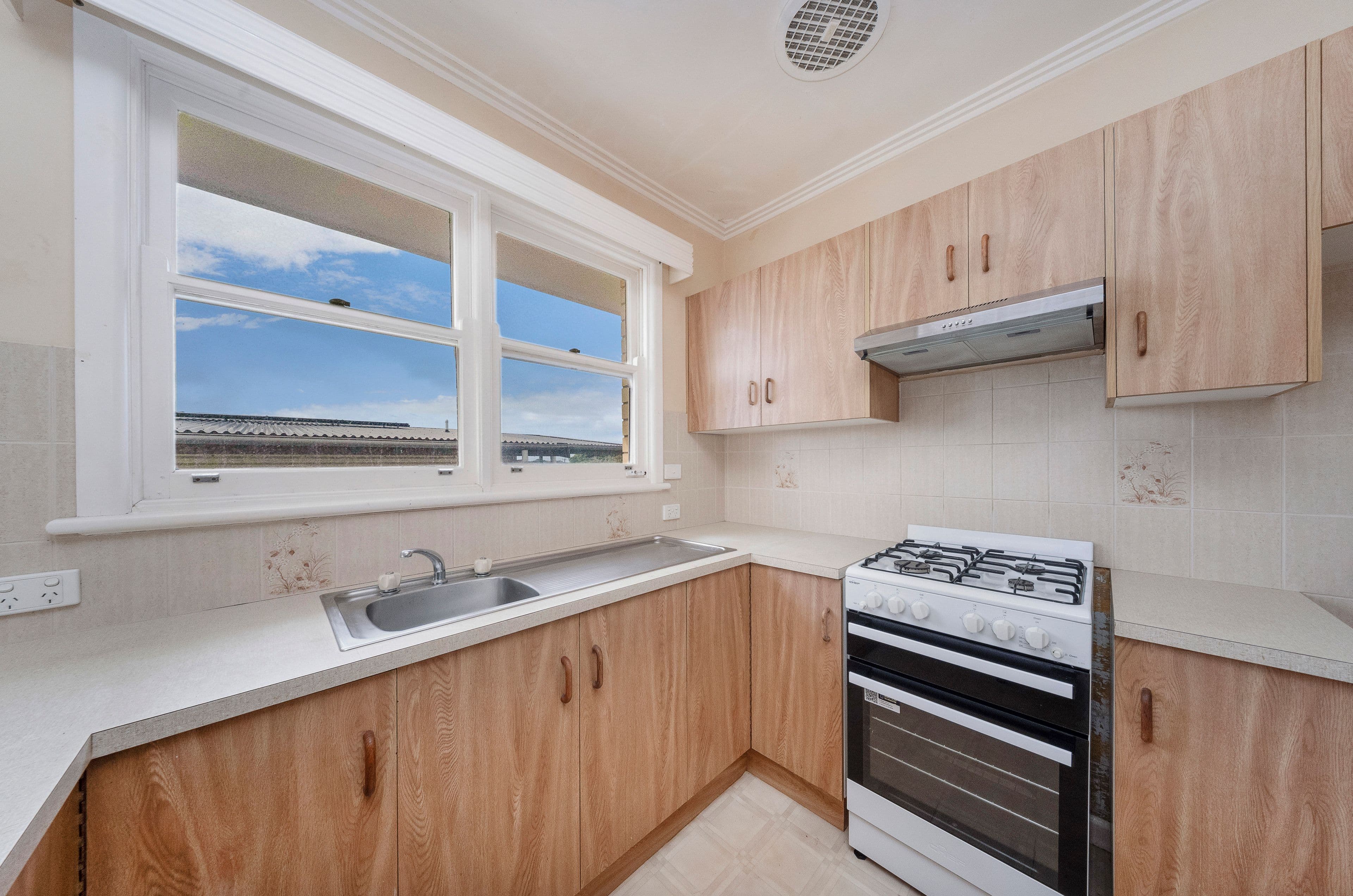 11 Belmore Road , Warrnambool VIC 3280, Warrnambool - Thumbnail 6
