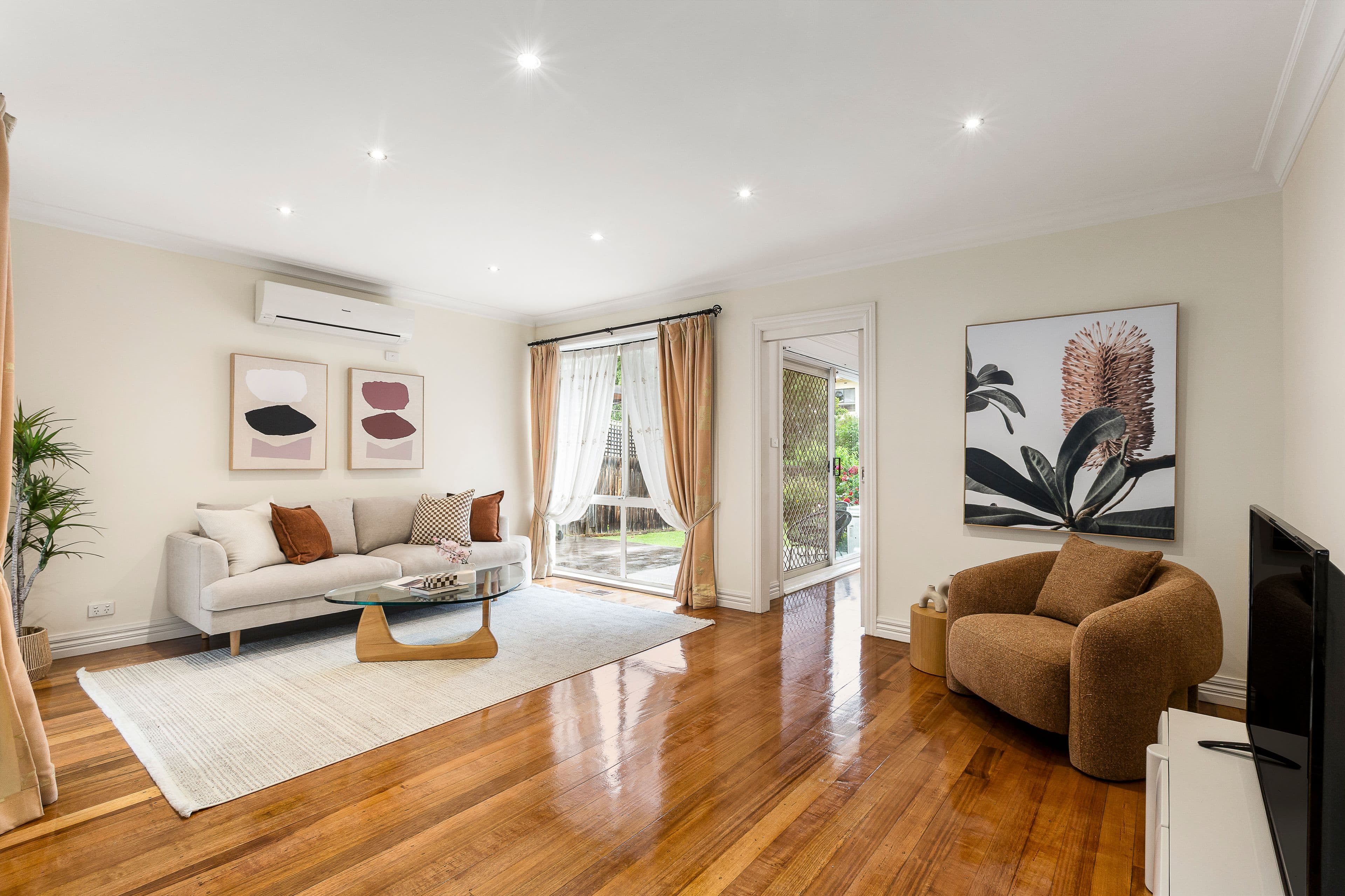 45 Winston Drive , Doncaster VIC 3108, Doncaster - Thumbnail 2