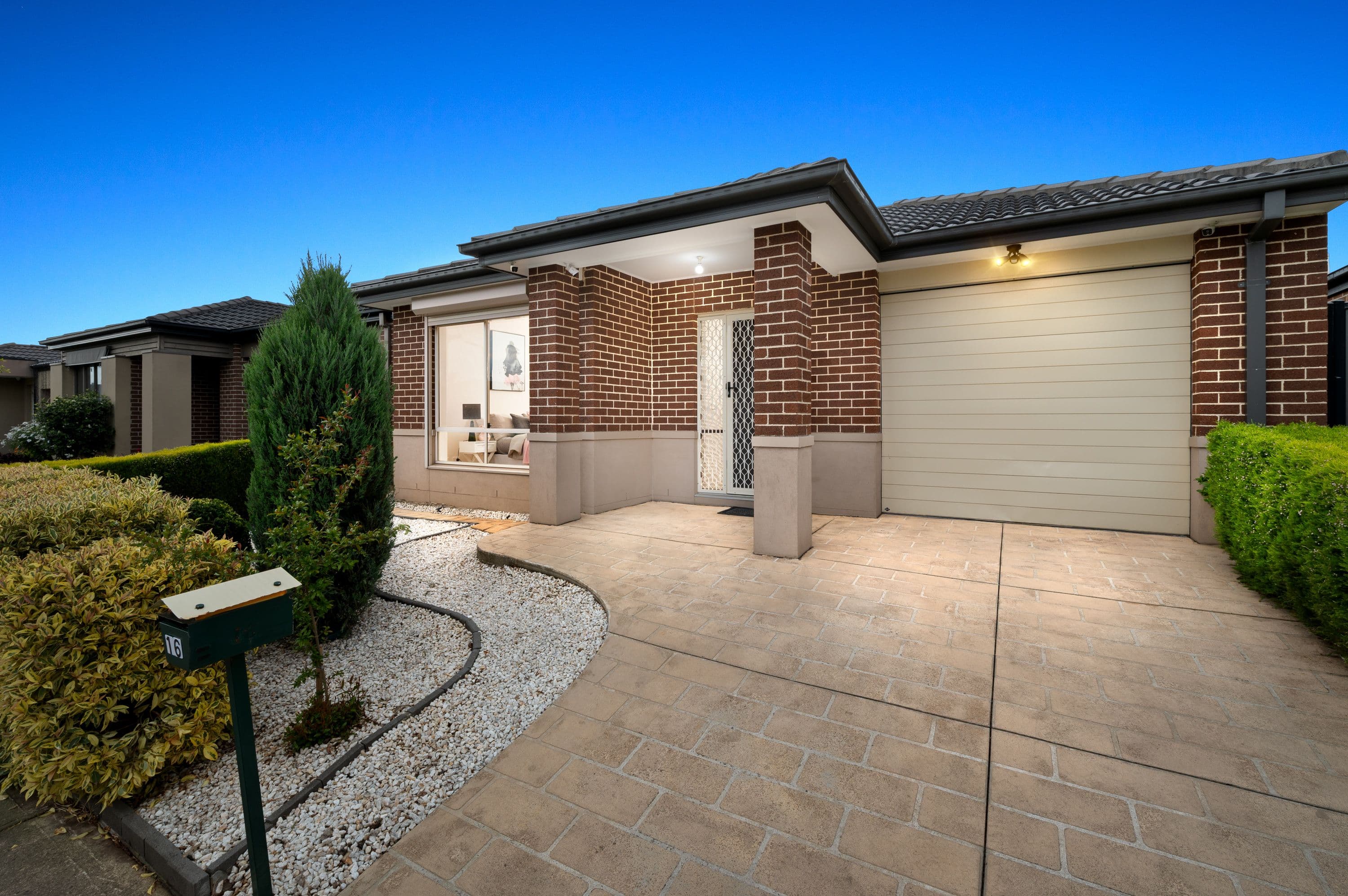 16 Jonesfield Street , Craigieburn VIC 3064, Craigieburn - Image 1