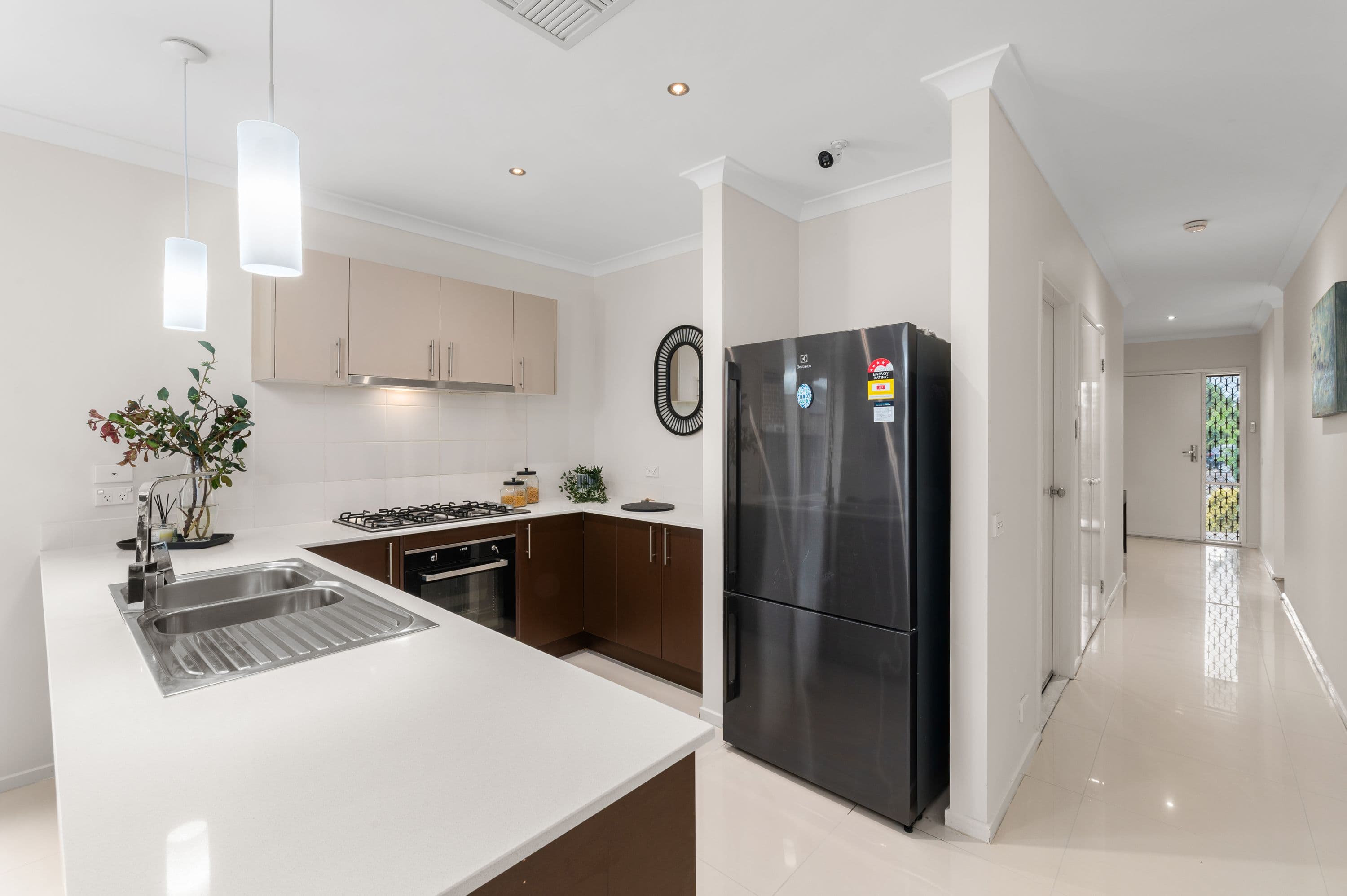 16 Jonesfield Street , Craigieburn VIC 3064, Craigieburn - Thumbnail 3