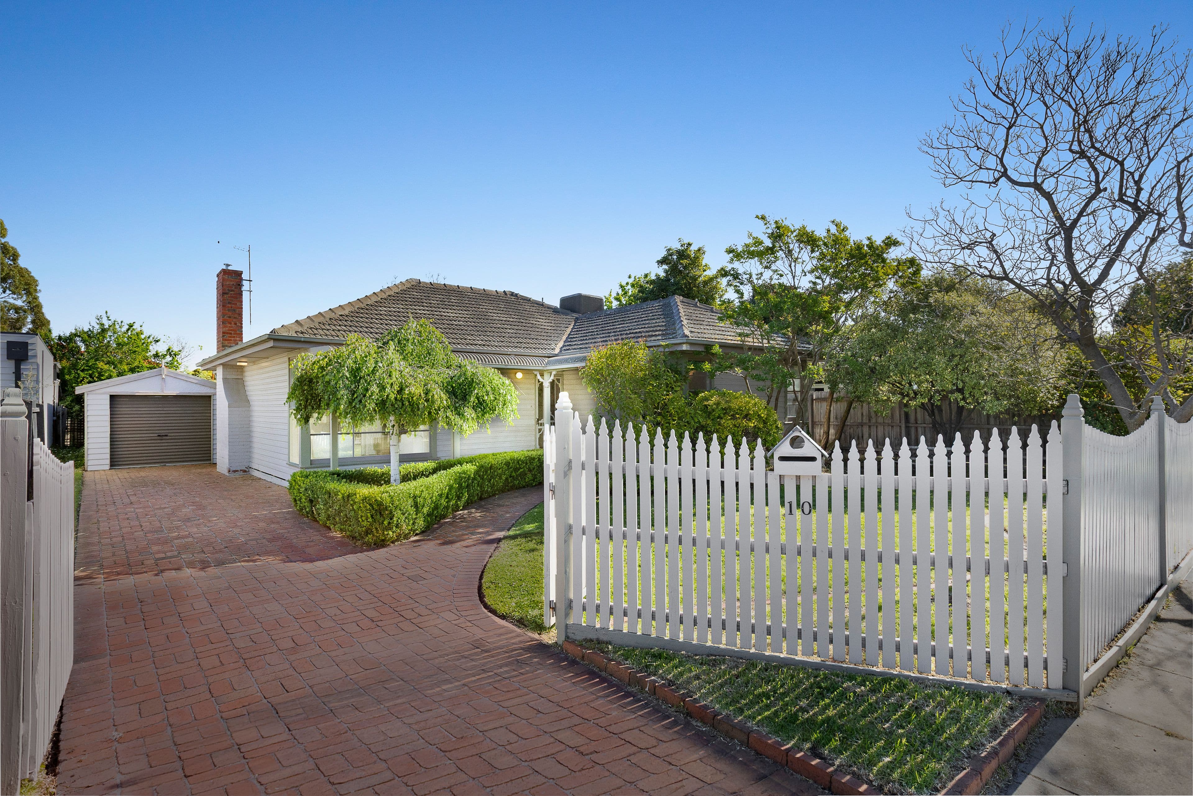 10 Loreen Street, Oakleigh South - Image 1