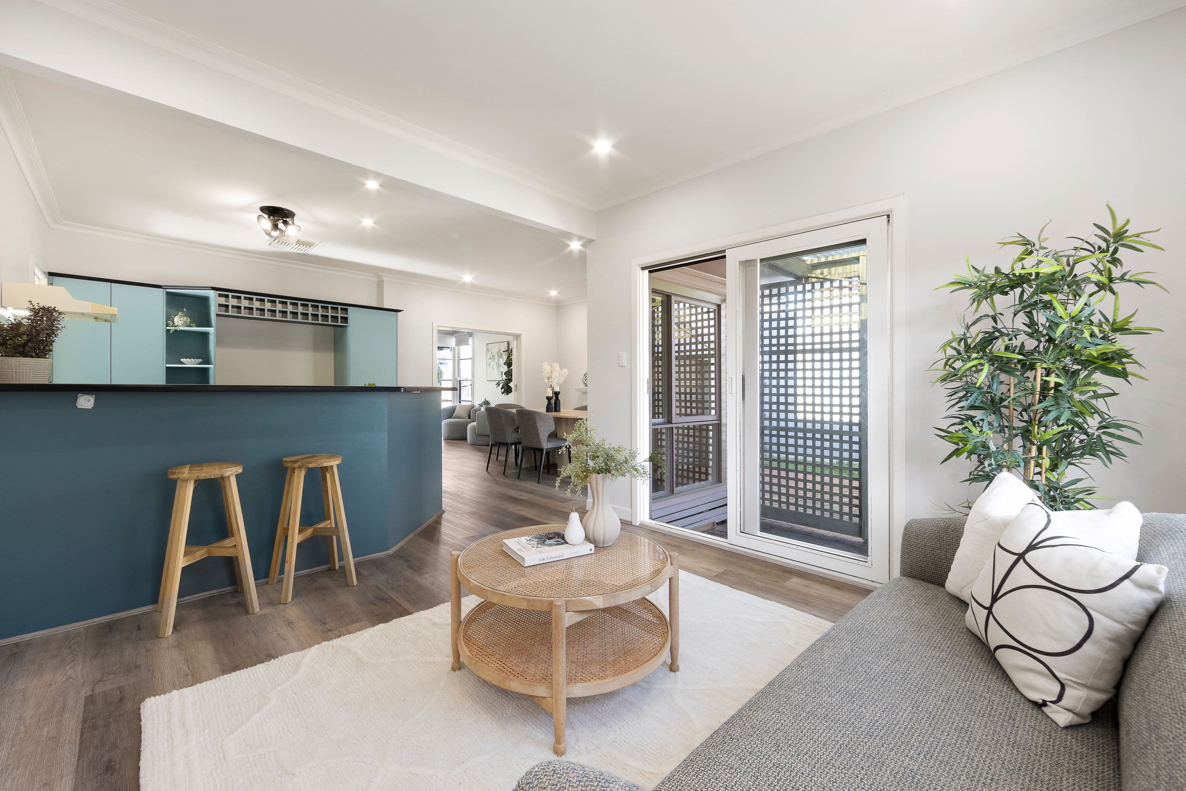 10 Loreen Street, Oakleigh South - Thumbnail 5