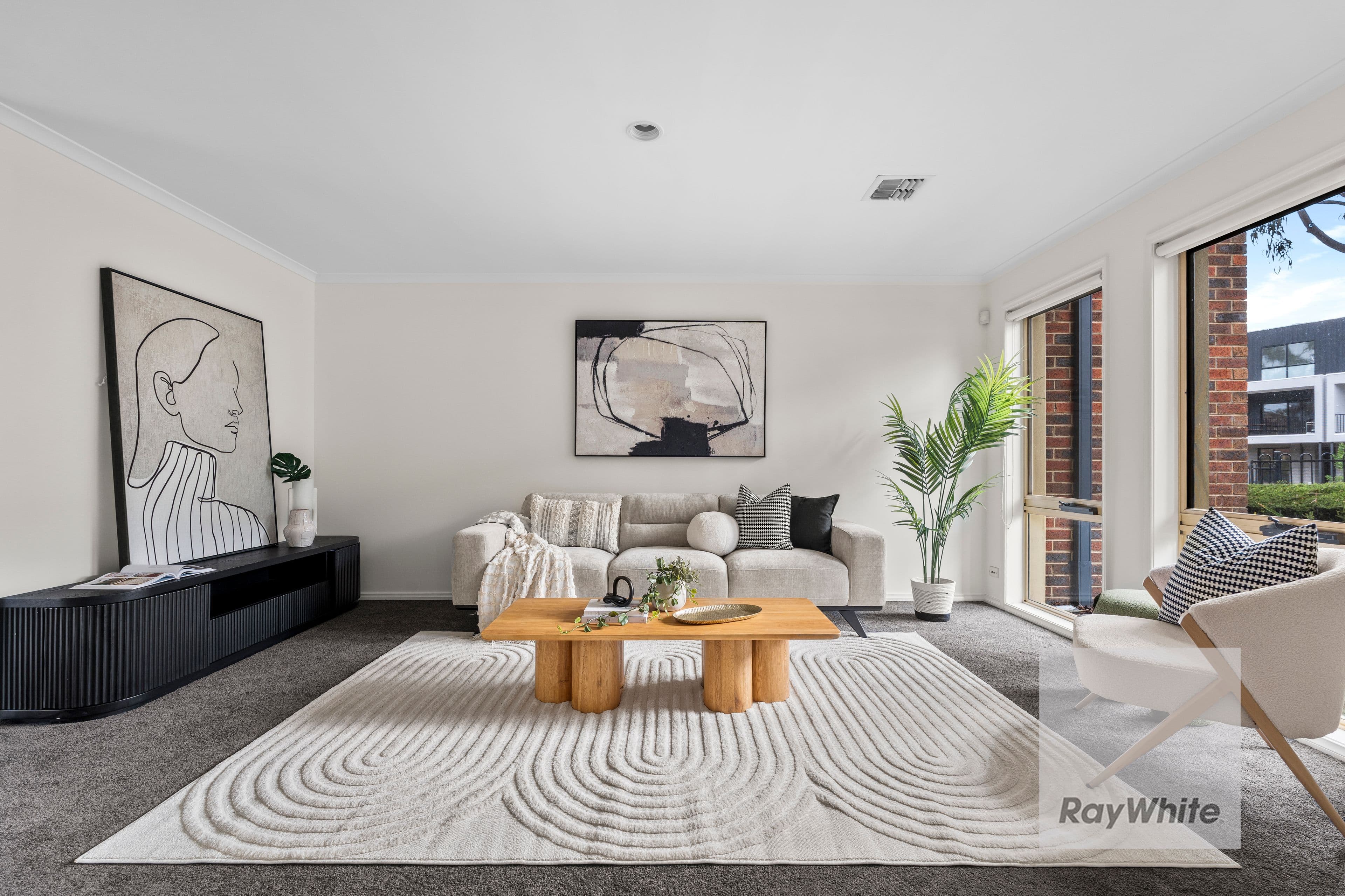 215 Betula Avenue , Mill Park VIC 3082, Mill Park - Thumbnail 2