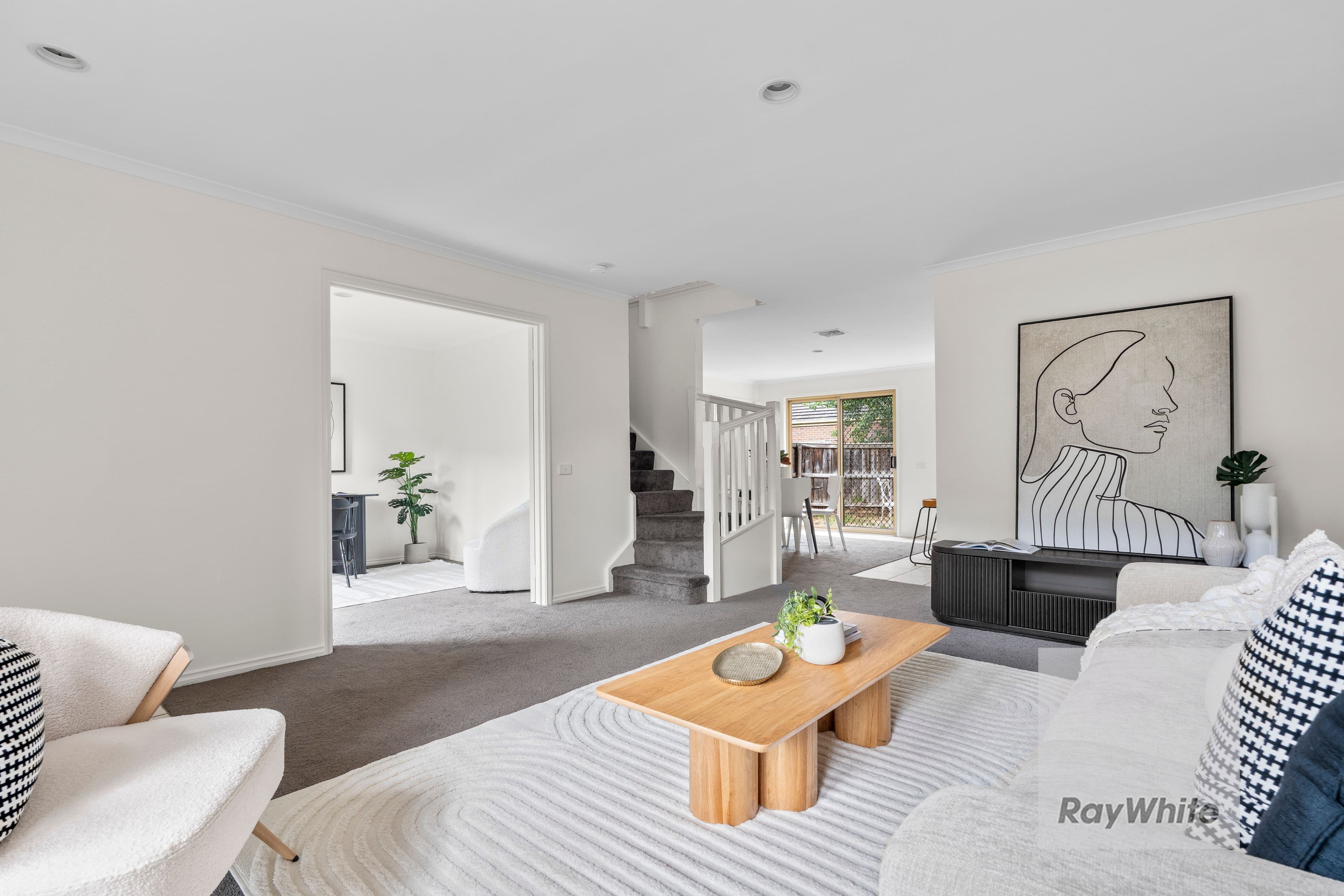215 Betula Avenue , Mill Park VIC 3082, Mill Park - Thumbnail 3