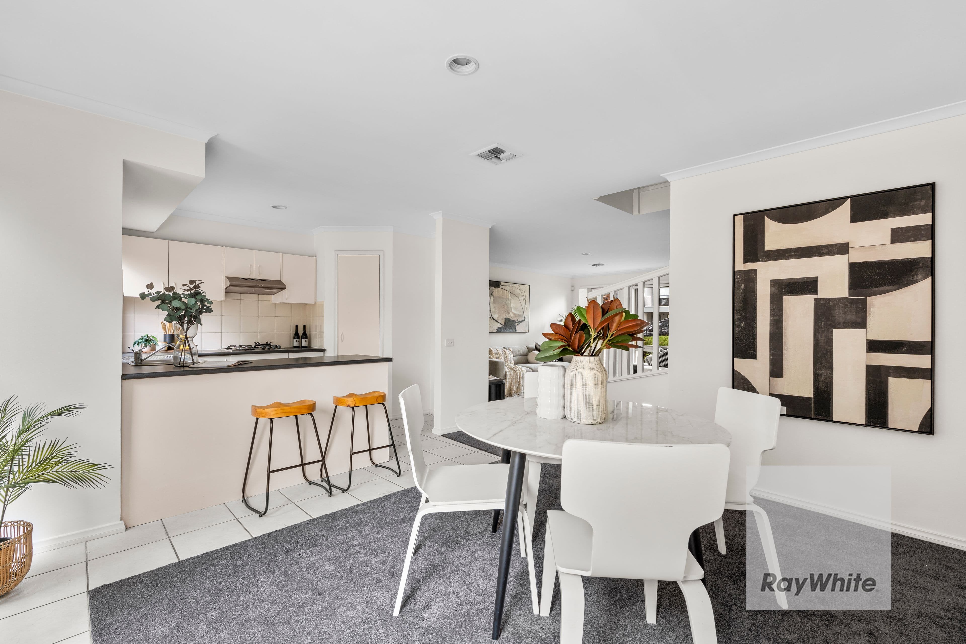 215 Betula Avenue , Mill Park VIC 3082, Mill Park - Thumbnail 7