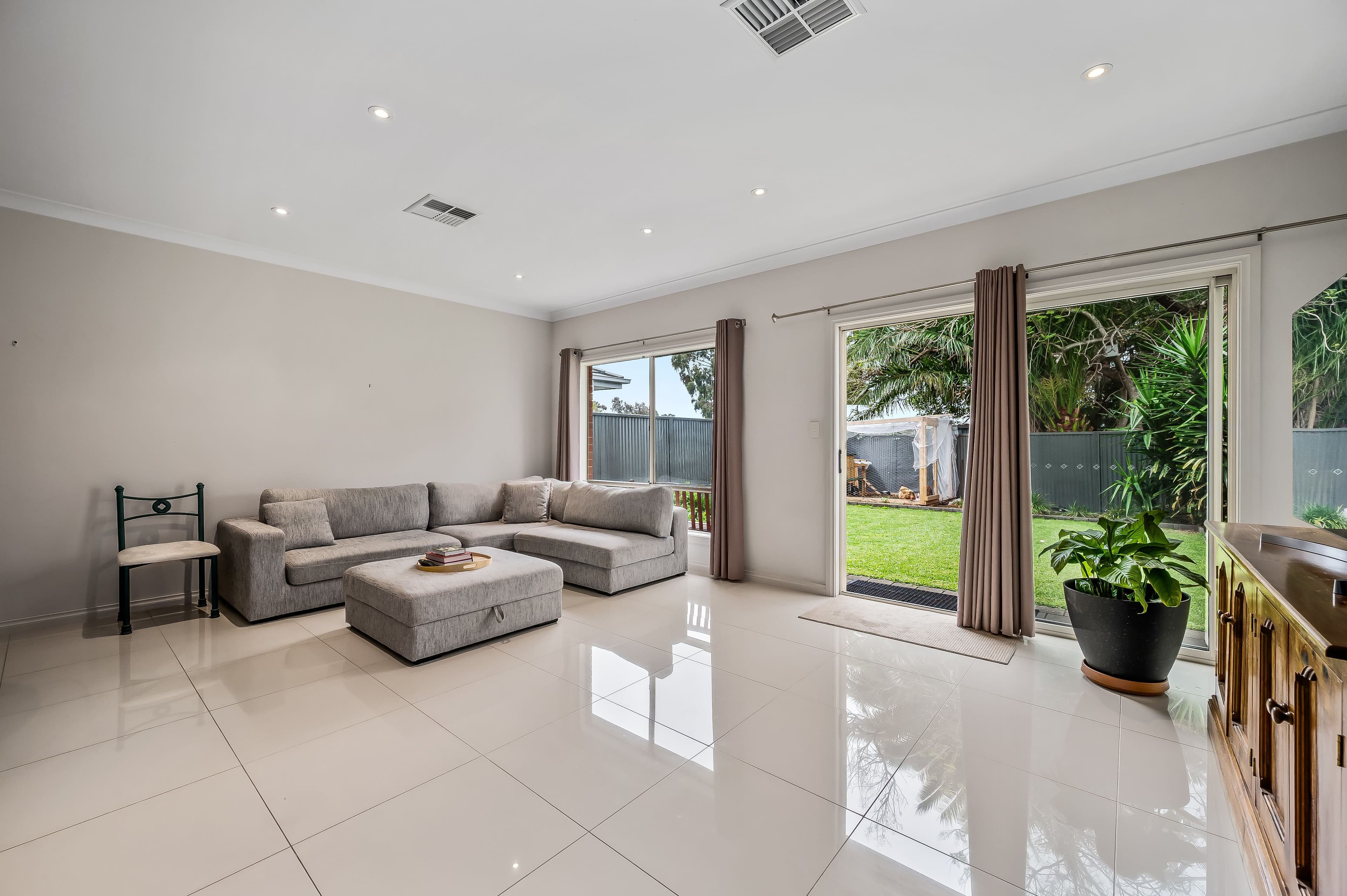 33B James Street , Campbelltown SA 5074, Campbelltown - Thumbnail 2