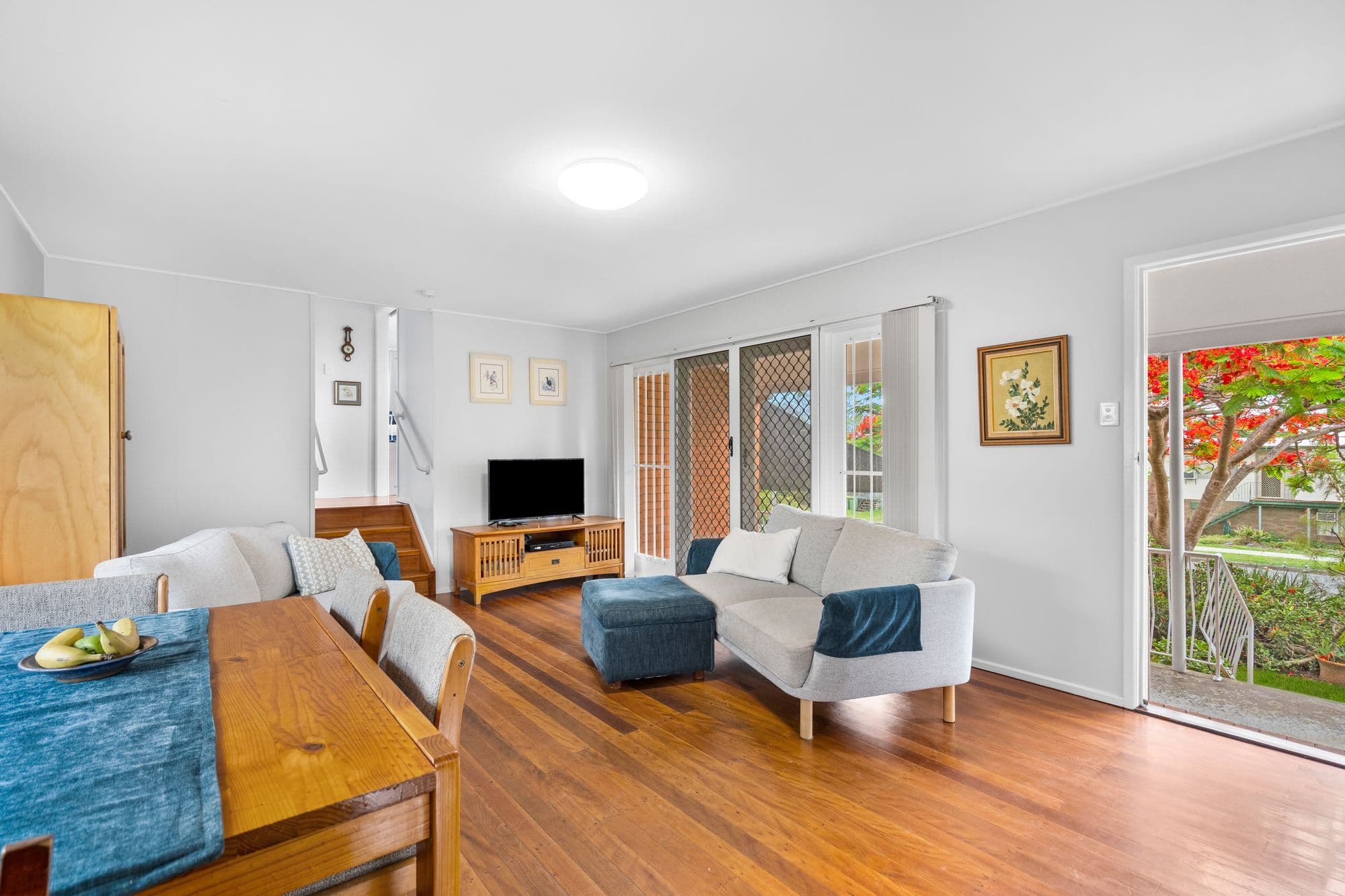 4 Stuart Street , Woodridge QLD 4114, Woodridge - Thumbnail 2