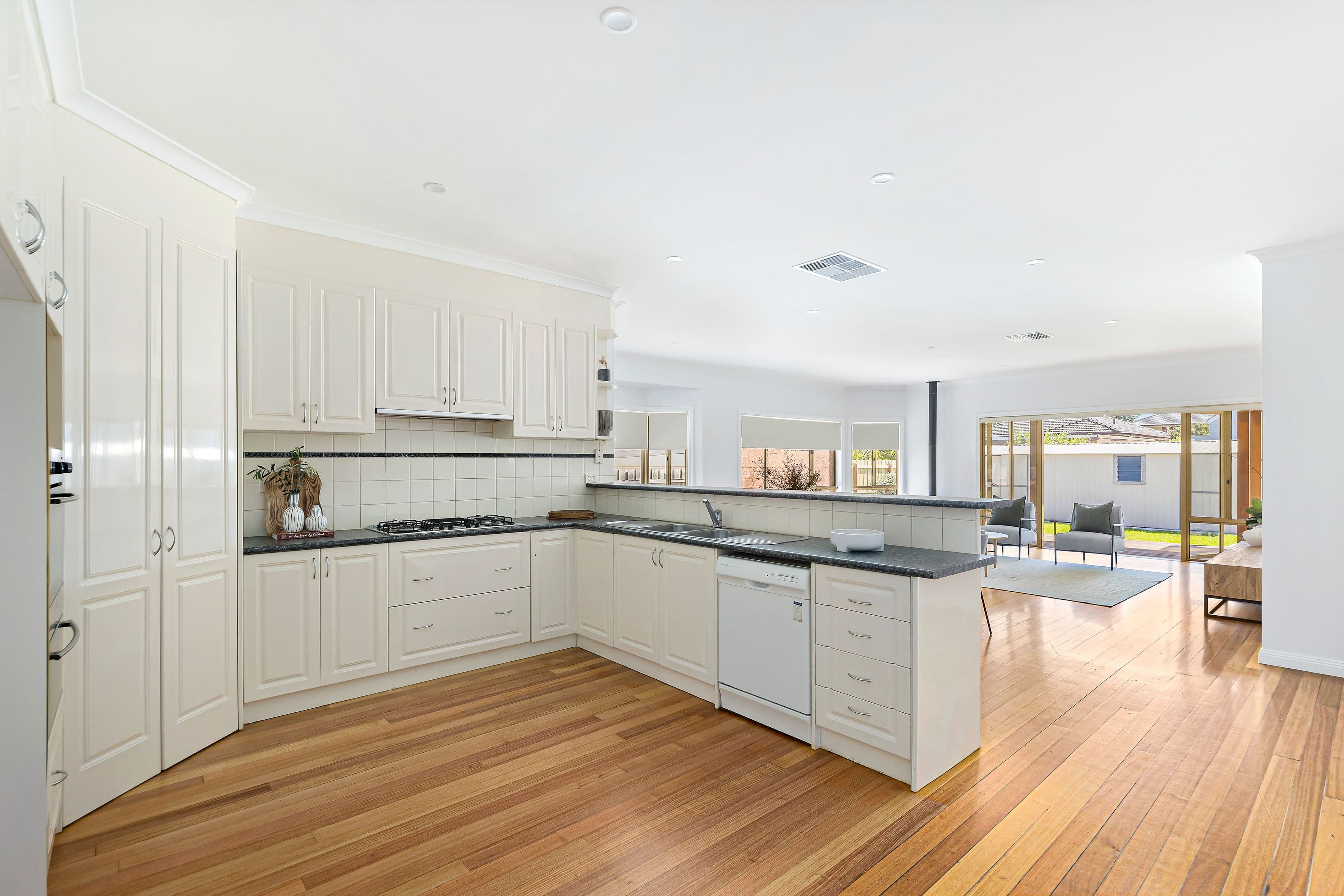 27 Spring Street , Preston VIC 3072, Preston - Thumbnail 5