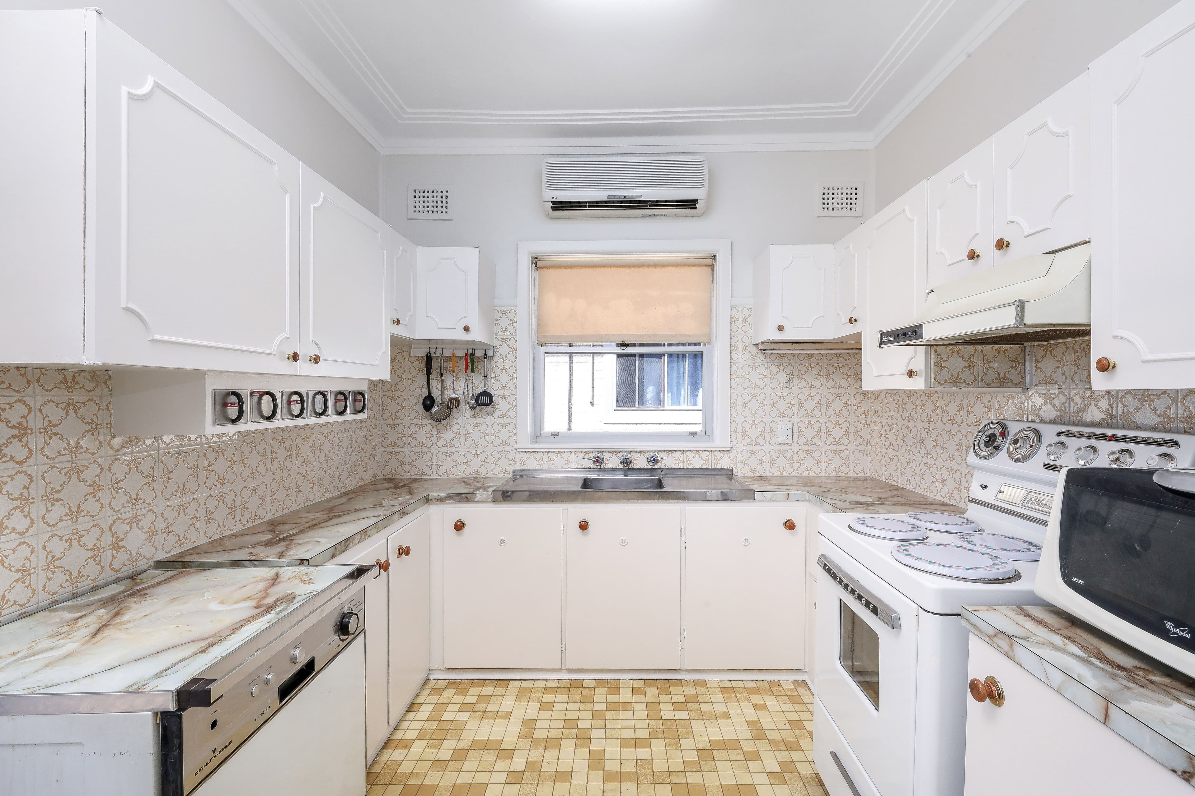 72 Buist Street, Bass Hill - Thumbnail 4
