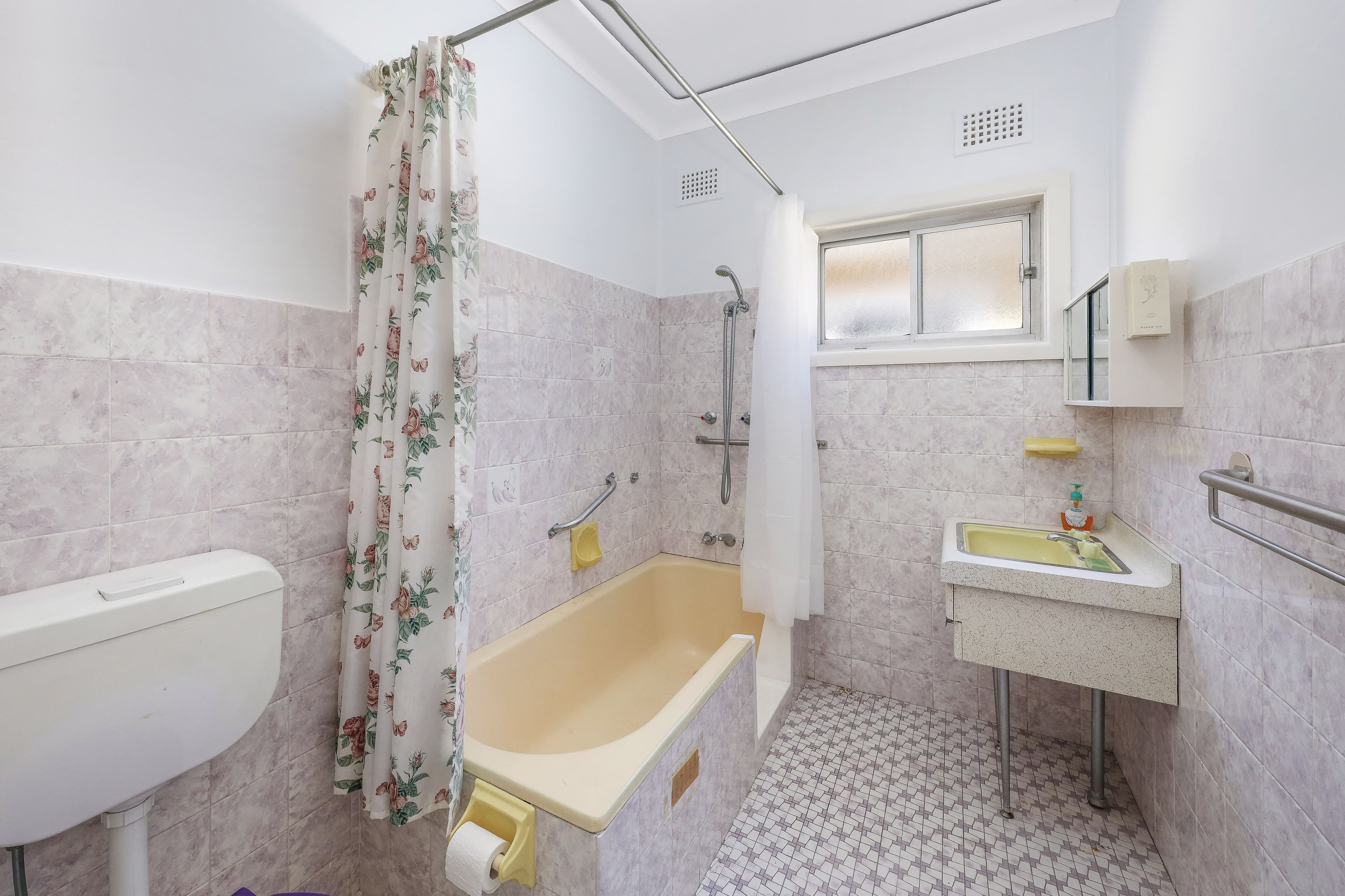 72 Buist Street, Bass Hill - Thumbnail 8