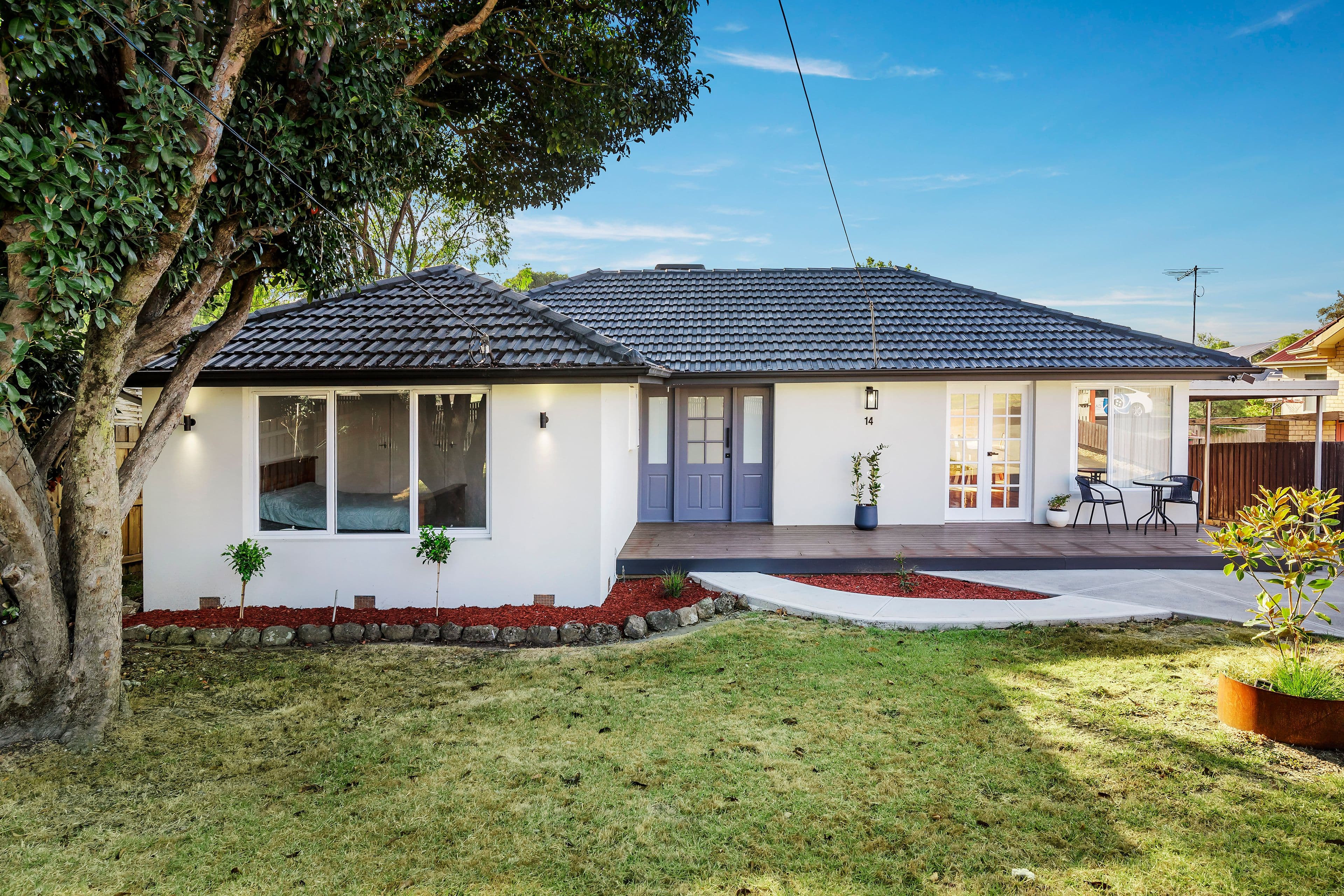 14 Frensham Road, Macleod - Image 1