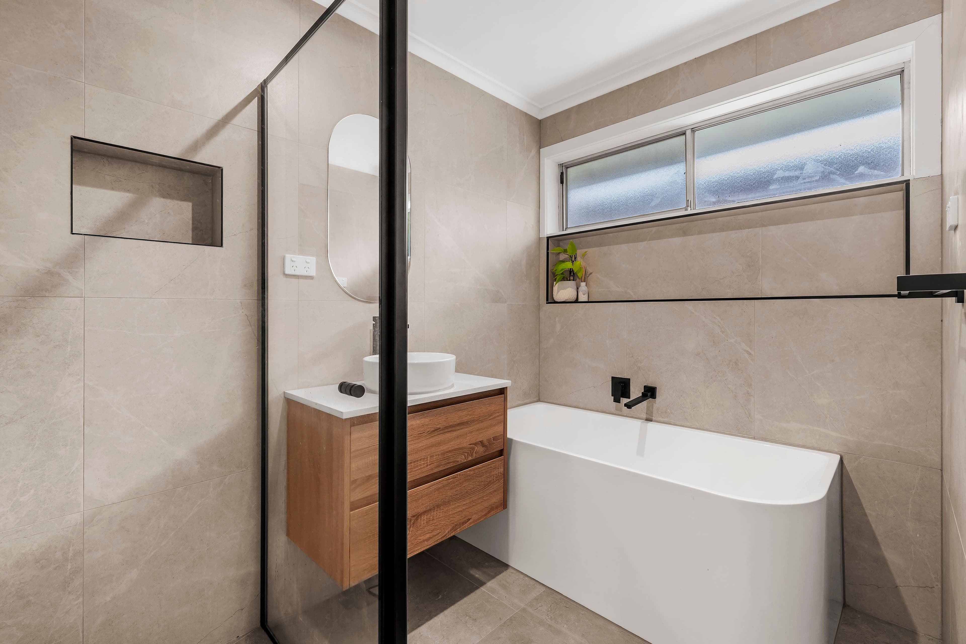 14 Frensham Road, Macleod - Thumbnail 8
