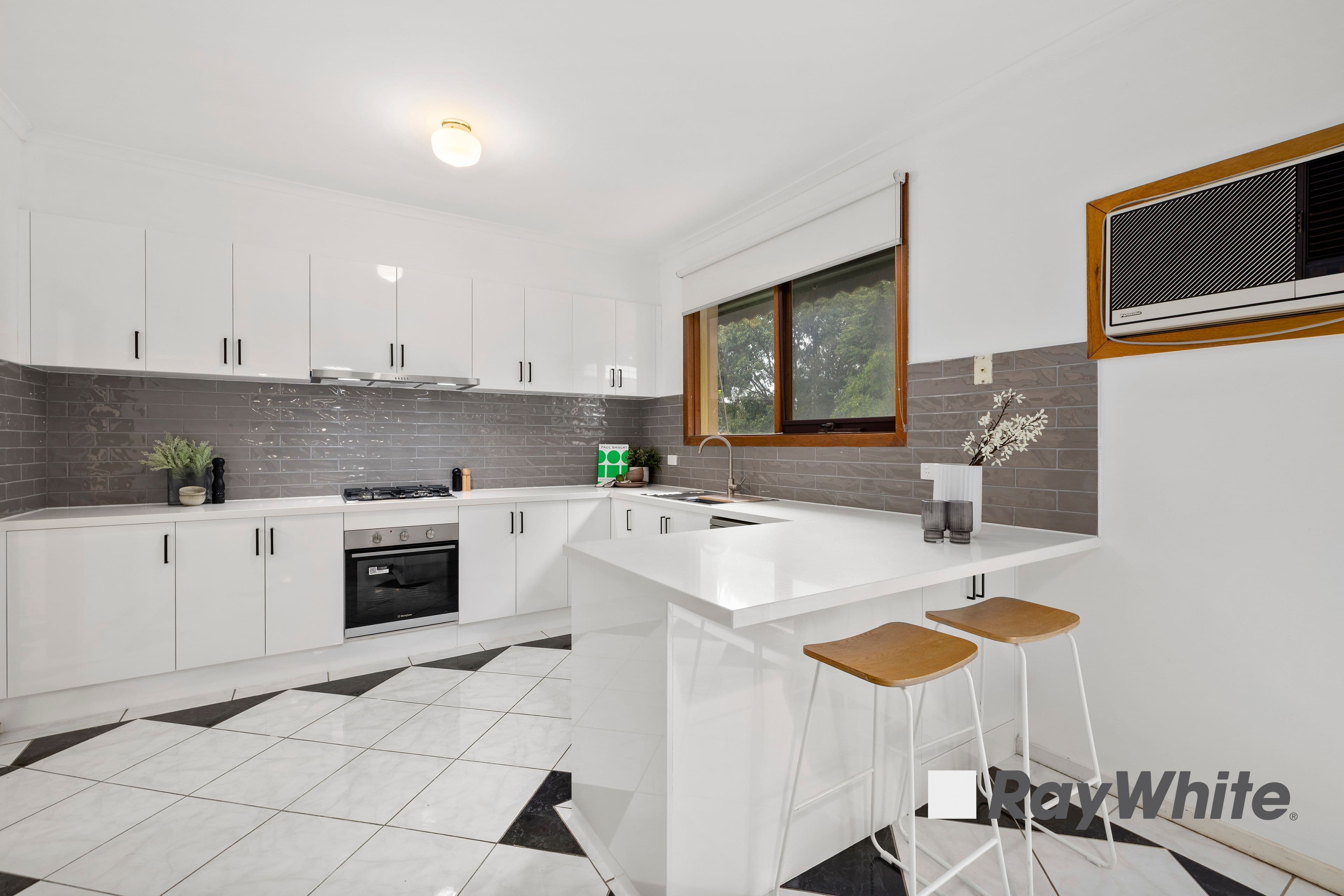 43 William Hovell Drive , Endeavour Hills VIC 3802, Endeavour Hills - Thumbnail 5