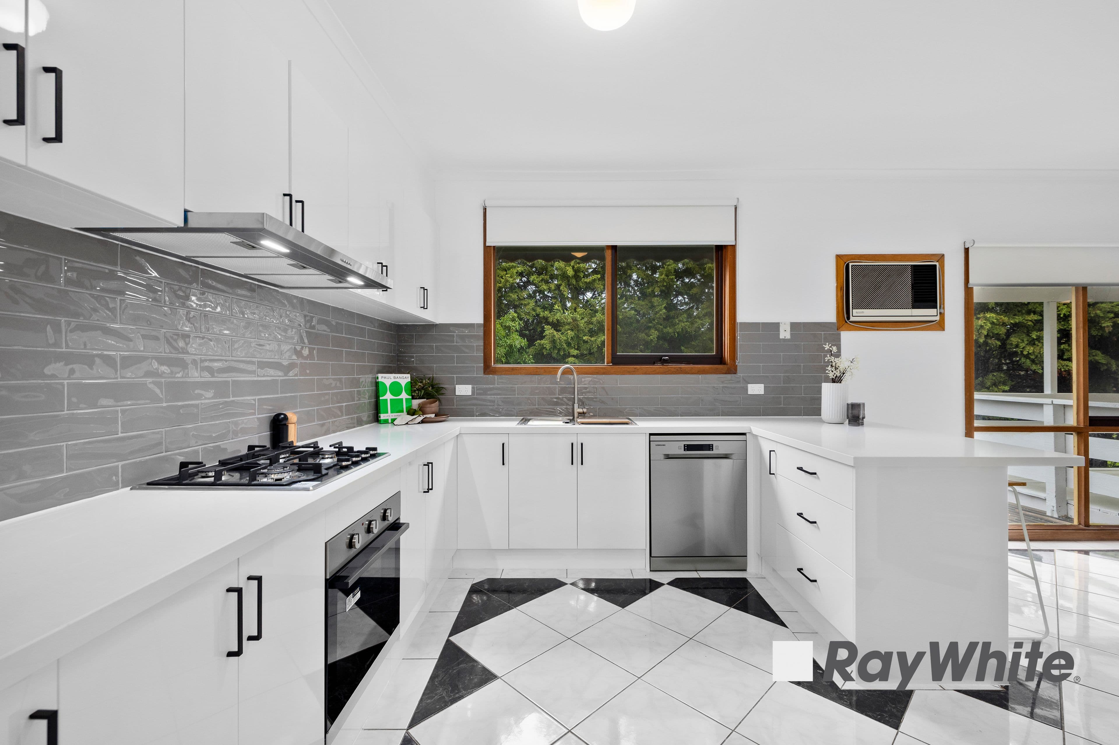 43 William Hovell Drive , Endeavour Hills VIC 3802, Endeavour Hills - Thumbnail 6
