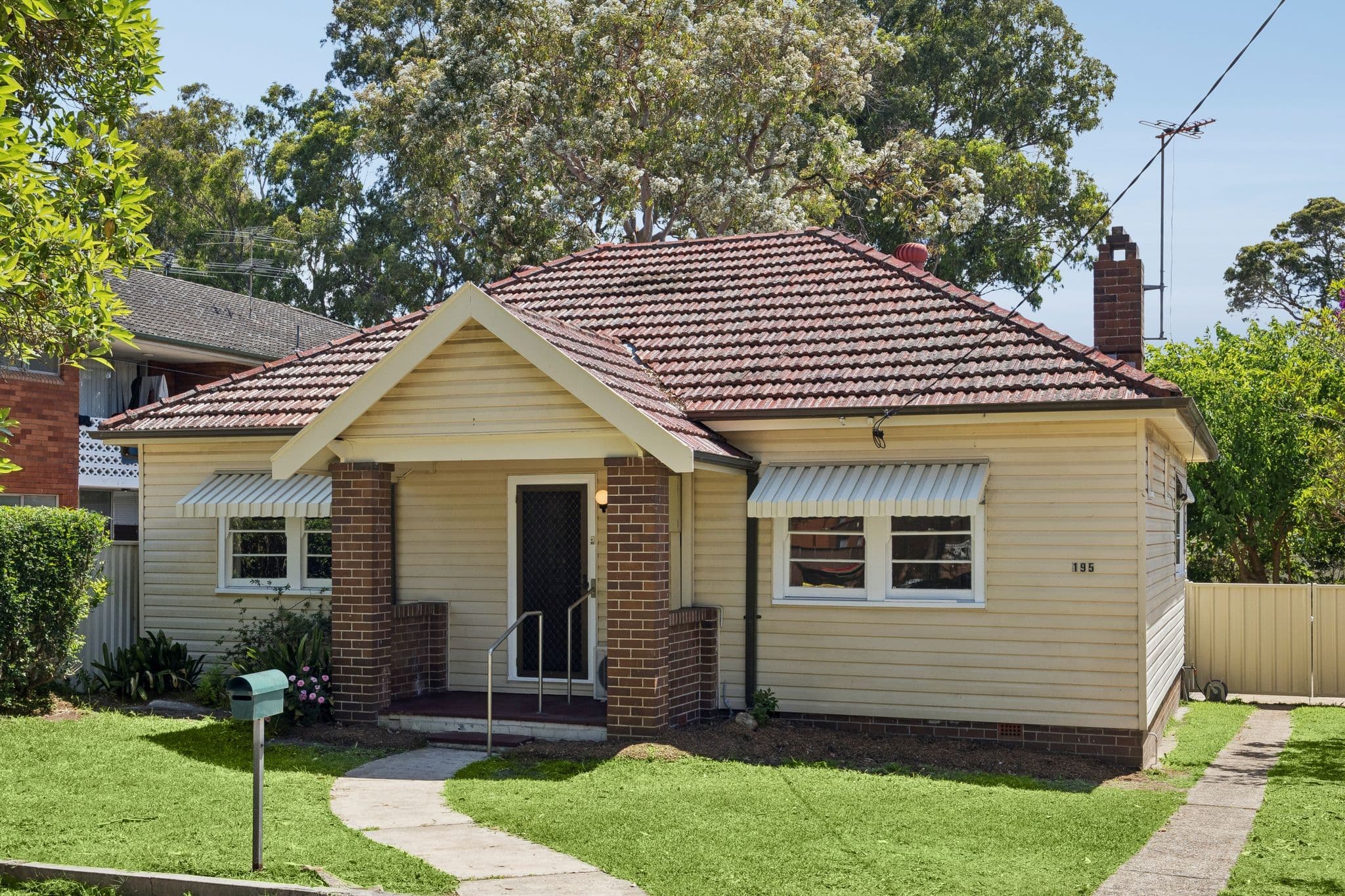 195 Victoria Road, Punchbowl - Image 1