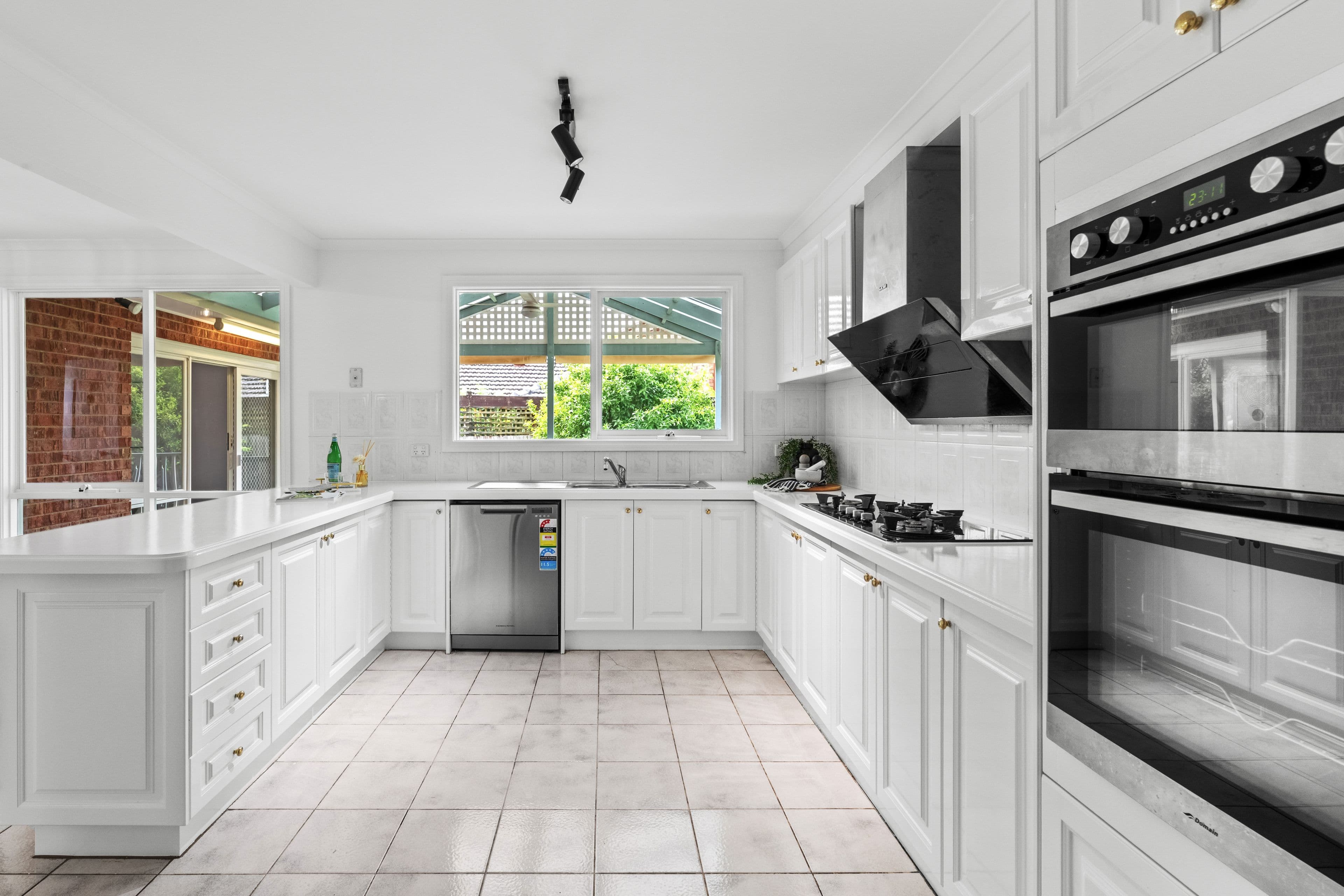 1 Pimelia Court , Rowville VIC 3178, Rowville - Thumbnail 7