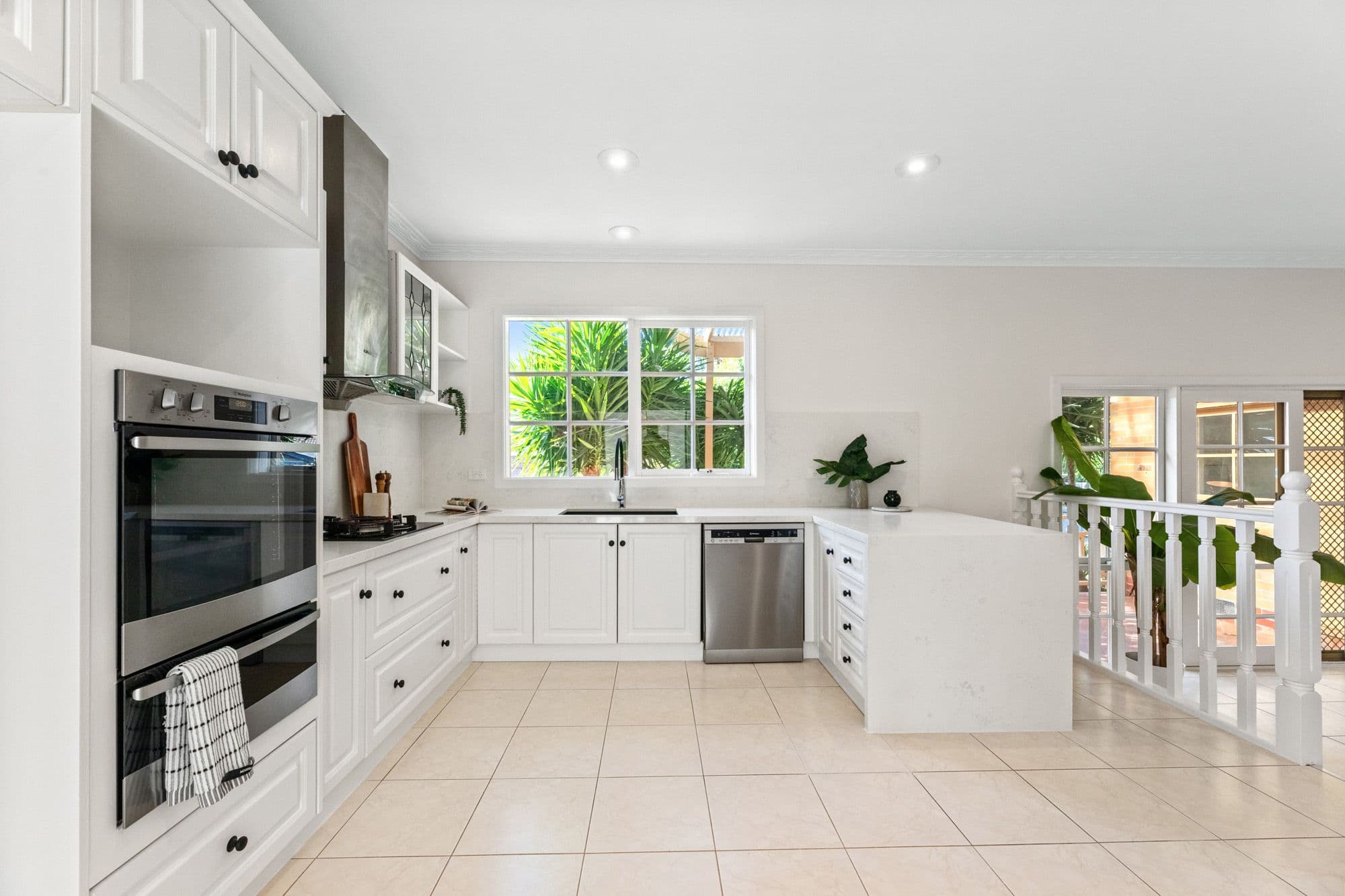 24 Toogoods Rise , Box Hill North VIC 3129, Box Hill North - Thumbnail 6
