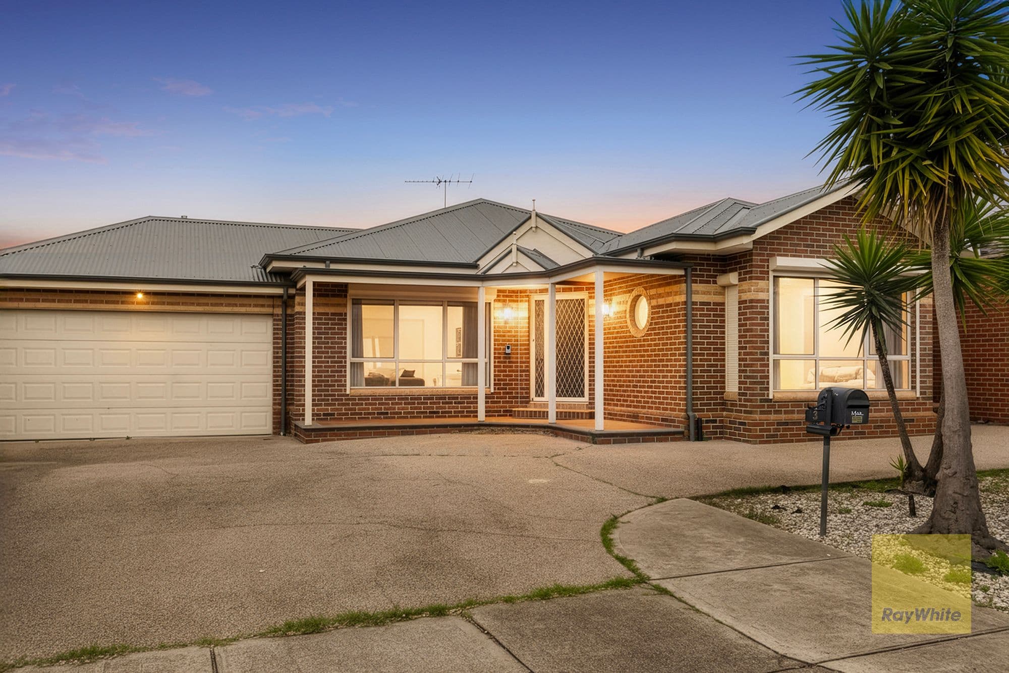 3 Hindmarsh Way, Taylors Hill - Image 1