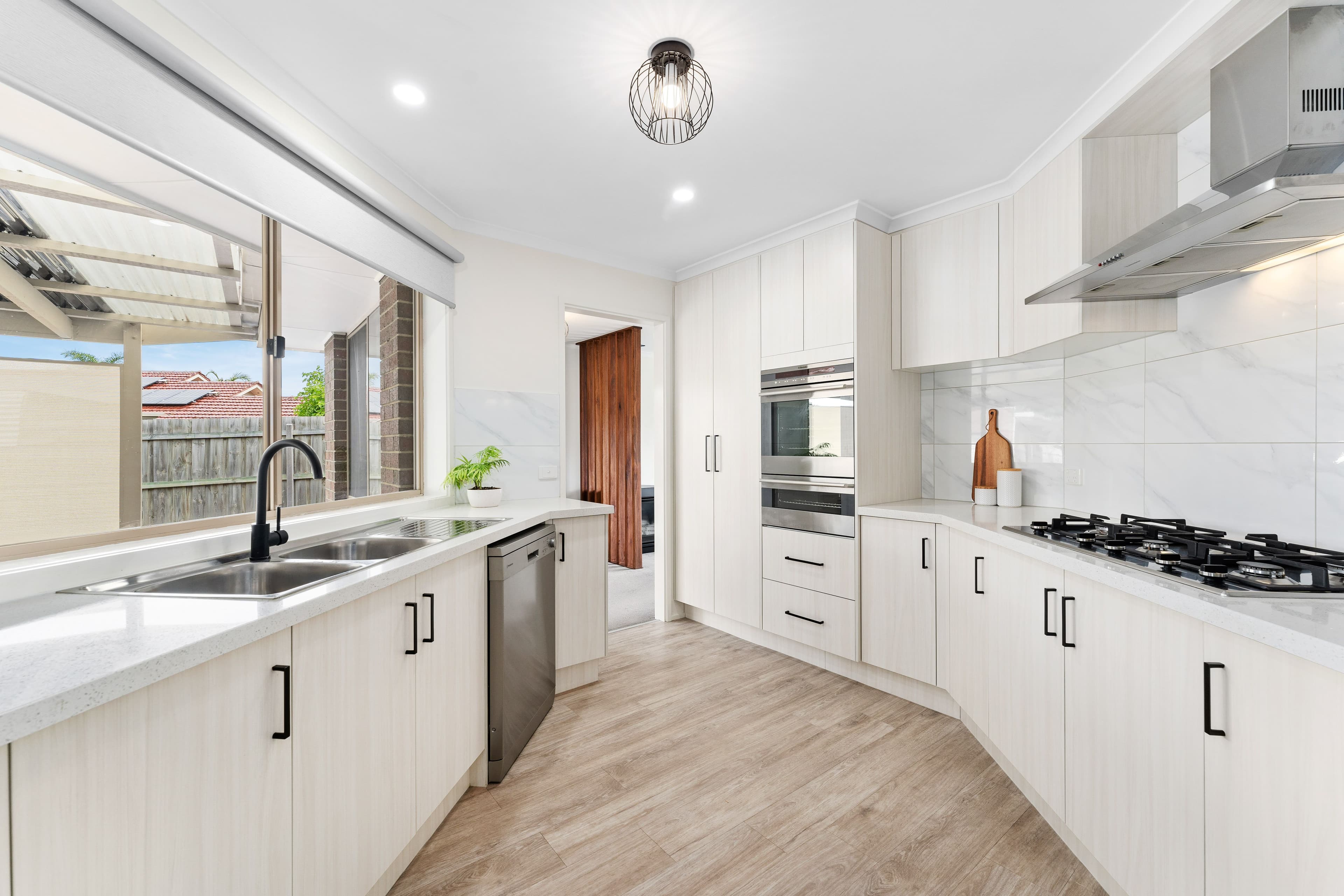 111 Woolnough Drive , Mill Park VIC 3082, Mill Park - Thumbnail 4