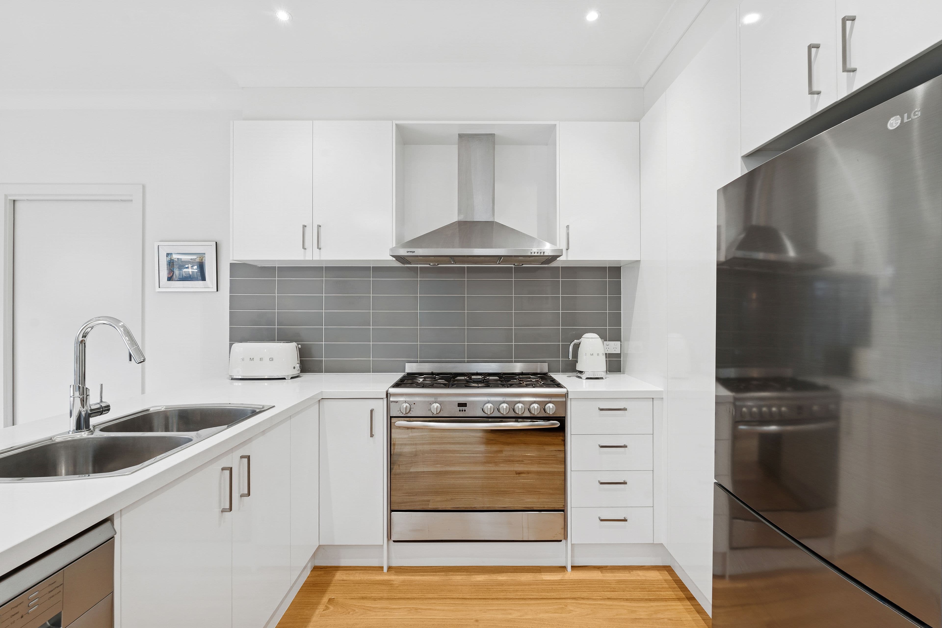 47 Barton Street , Reservoir VIC 3073, Reservoir - Thumbnail 5