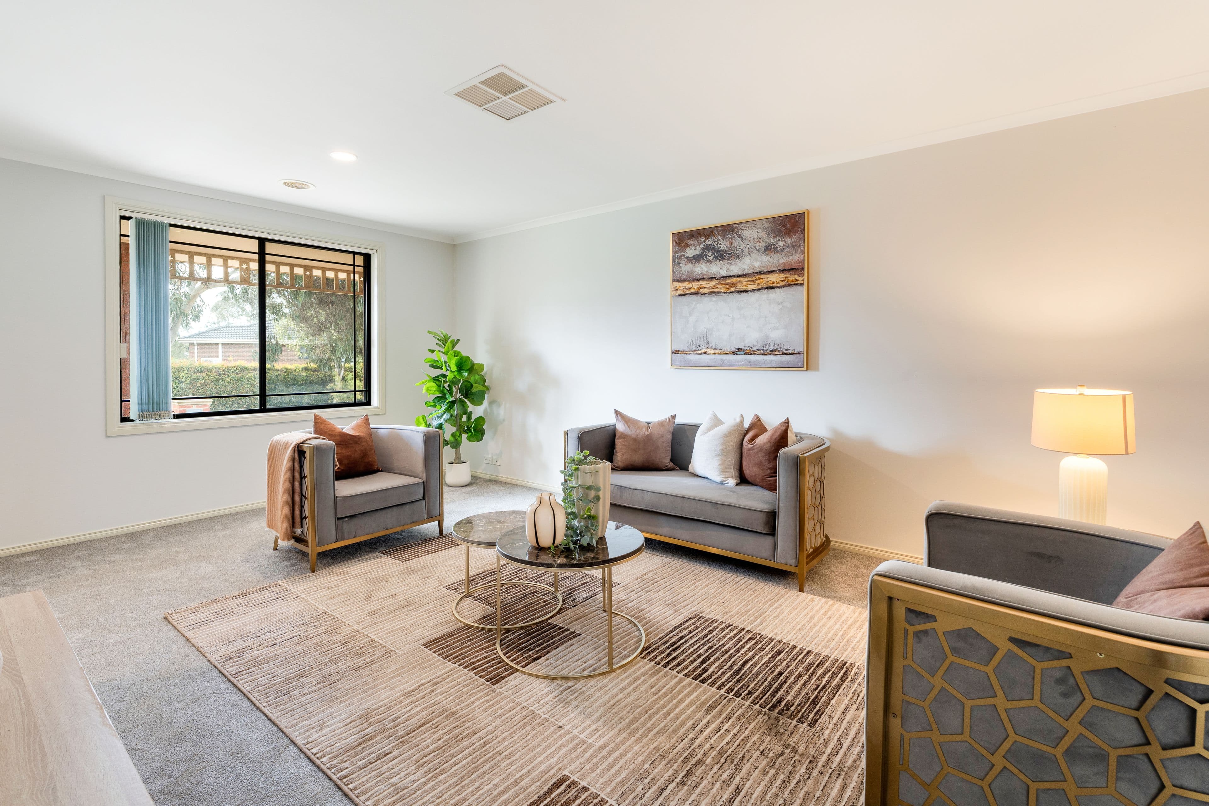 14 Gillingham Crescent , Craigieburn VIC 3064, Craigieburn - Thumbnail 2