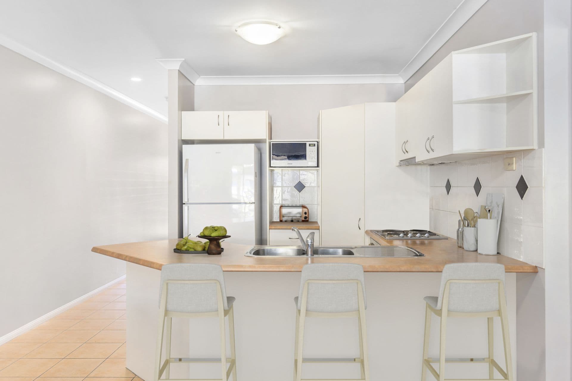 2/10 Ferncliffe Street, Upper Coomera - Thumbnail 3