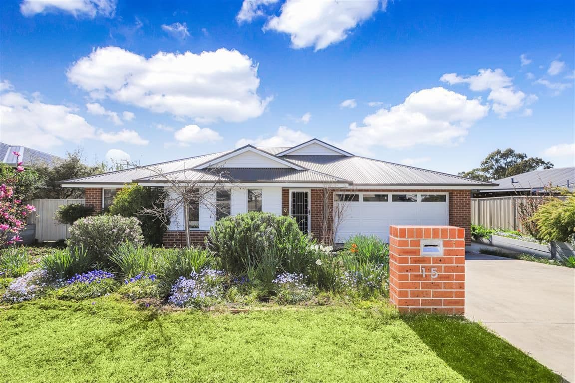 15 Ridge Street , Tumut NSW 2720, Tumut - Image 1