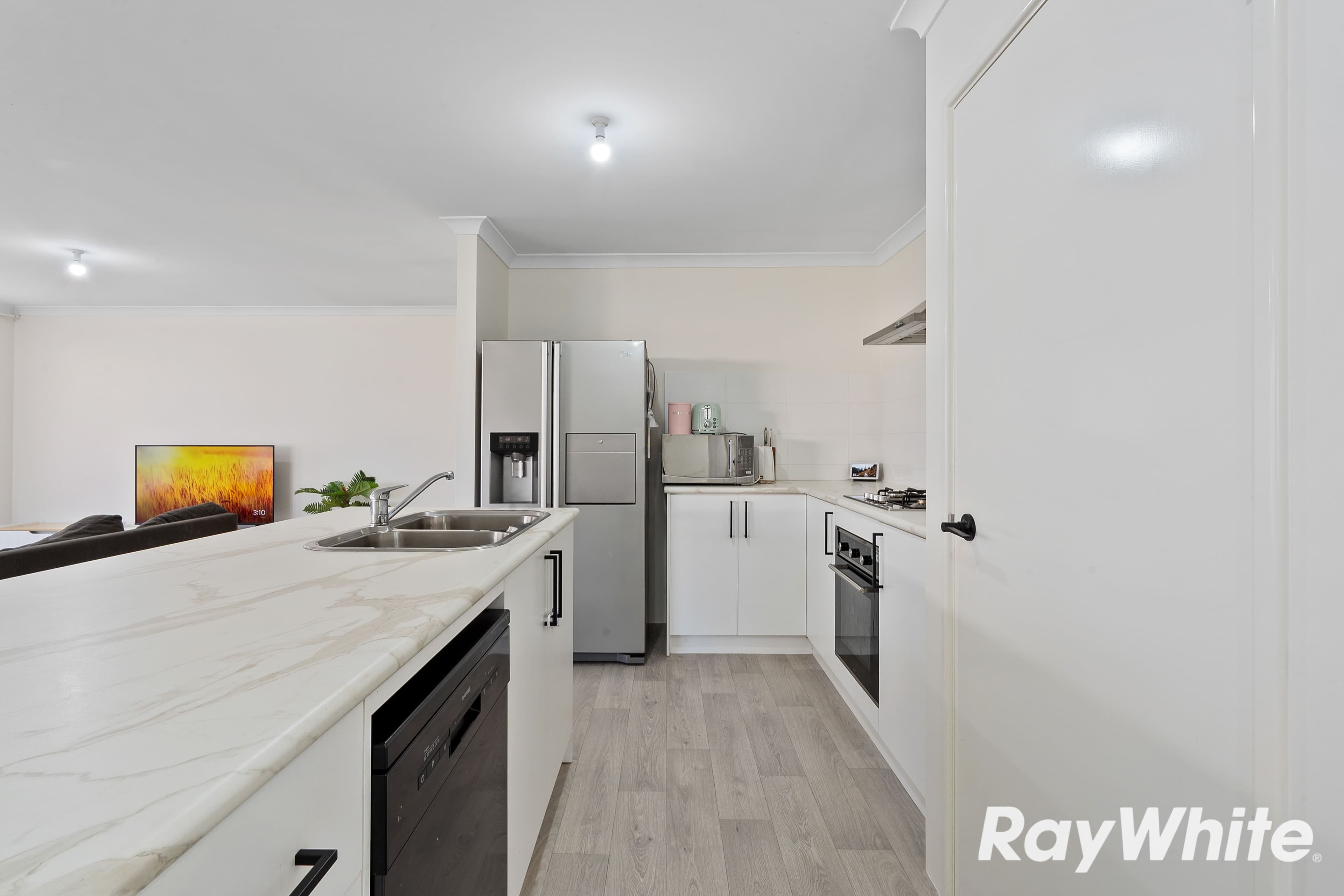 64 Montgomery Parkway , Ravenswood WA 6208, Ravenswood - Thumbnail 5