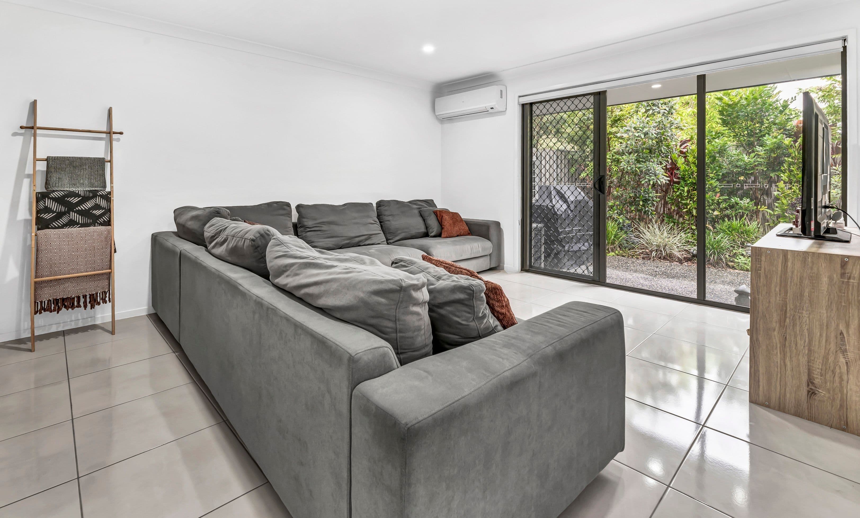 2 Pandanus Place , Upper Coomera QLD 4209, Upper Coomera - Thumbnail 5