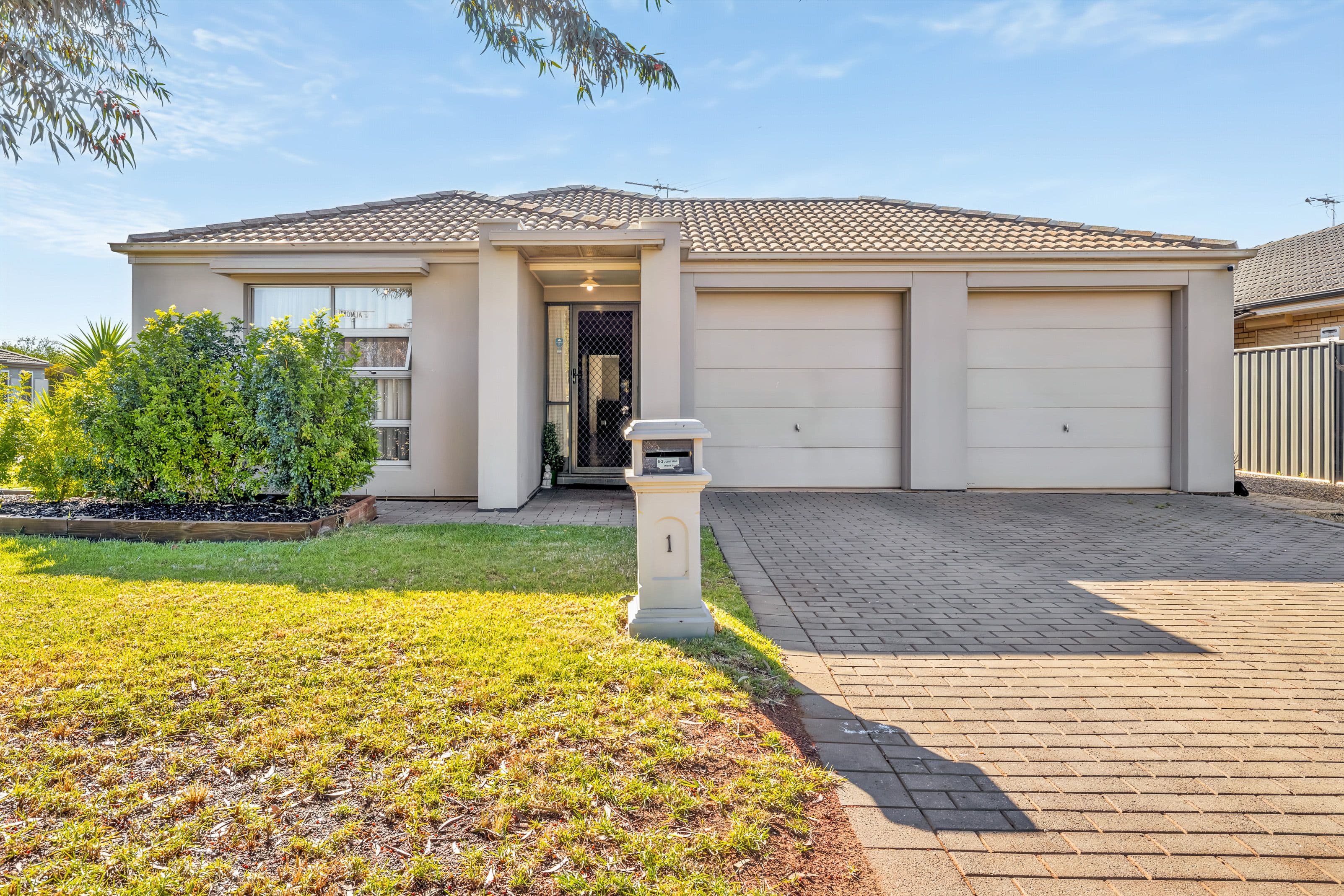 1 Almond Circuit , Munno Para West SA 5115, Munno Para West - Image 1